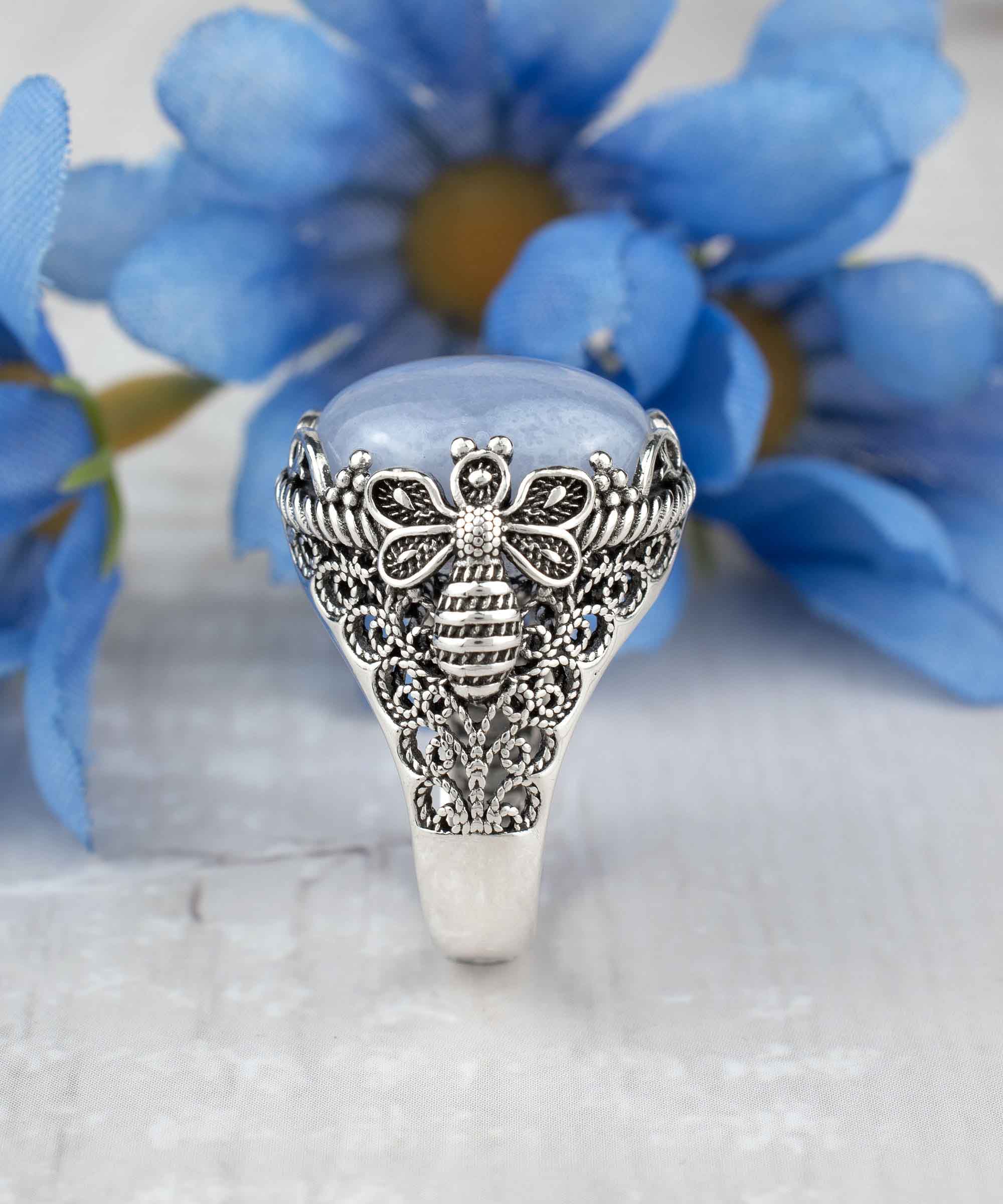 Elegant 925 Sterling Silver ring featuring a blue lace agate gemstone with intricate filigree art bee design.