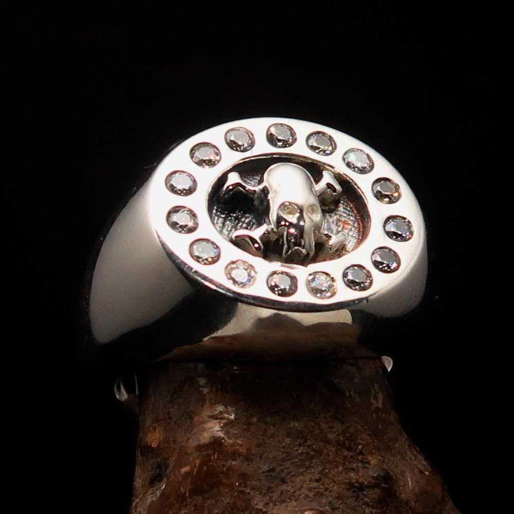 Men's Alien Skull Ring in sterling silver with 15 white cubic zirconia stones, showcasing a unique design and high-quality craftsmanship.