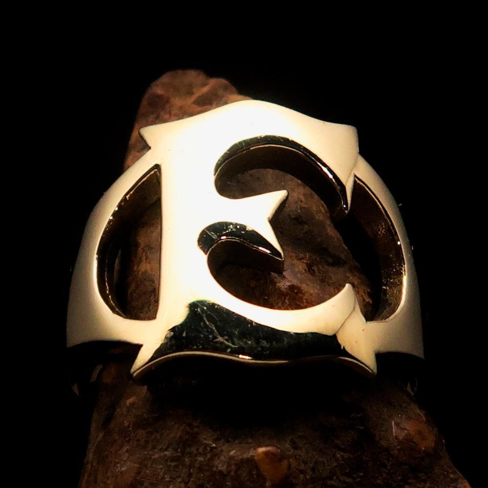 Mirror polished men's brass initial ring featuring a bold letter E, showcasing a sleek and sophisticated design.