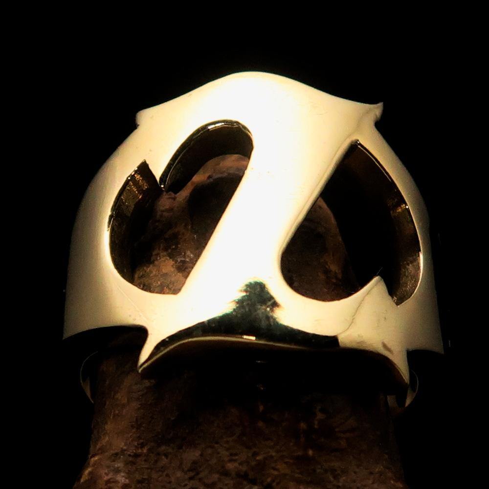 Mirror polished men's brass initial ring featuring a bold letter Z, showcasing its elegant design and high polish finish.