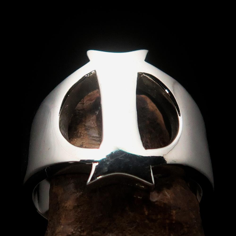 Mirror polished Men's Sterling Silver Initial Ring featuring a bold letter 'I', showcasing its high polish and elegant design.