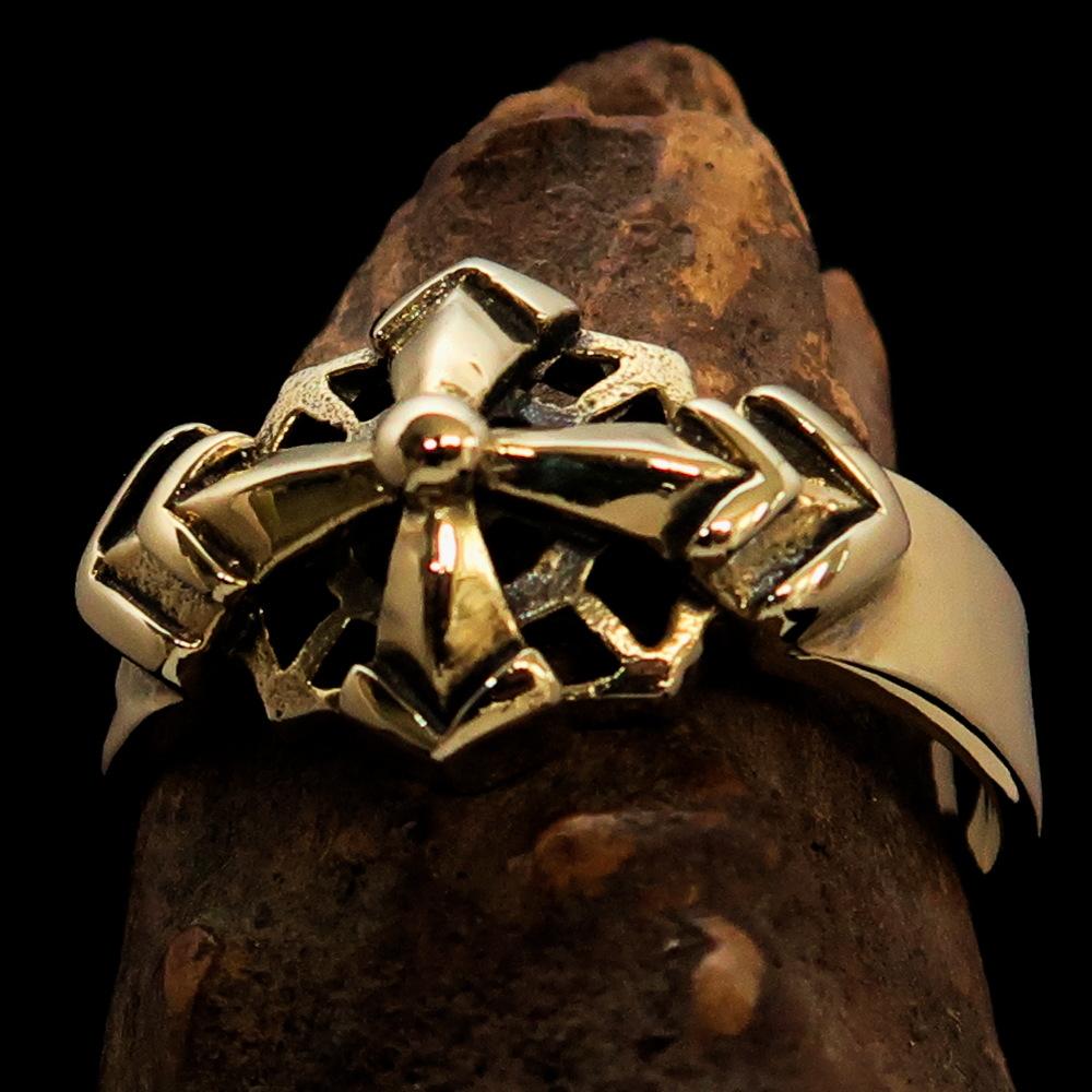 Men's Brass Costume Band Ring featuring an Eight Arrow Cross design, showcasing an antiqued and polished finish.