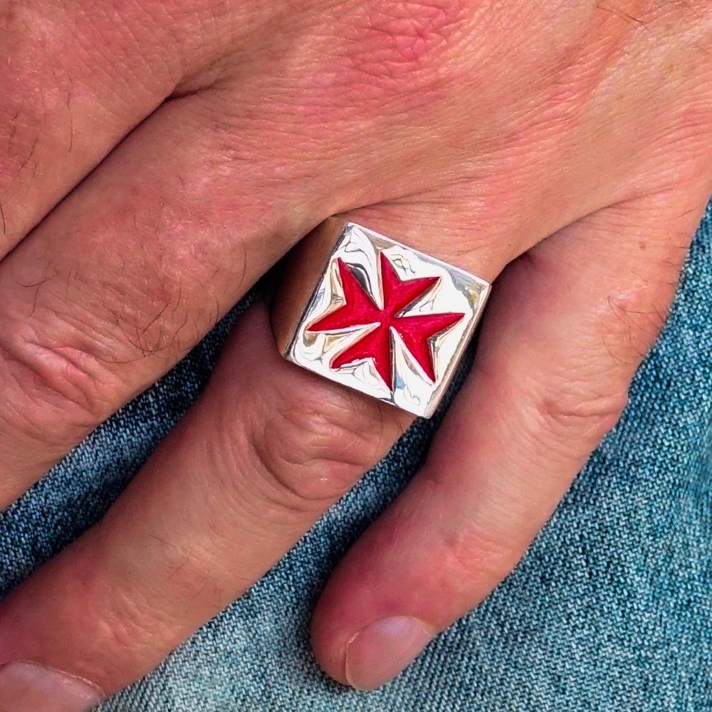 Men's Knight Ring featuring a Maltese Cross design in solid sterling silver with red enamel finish.