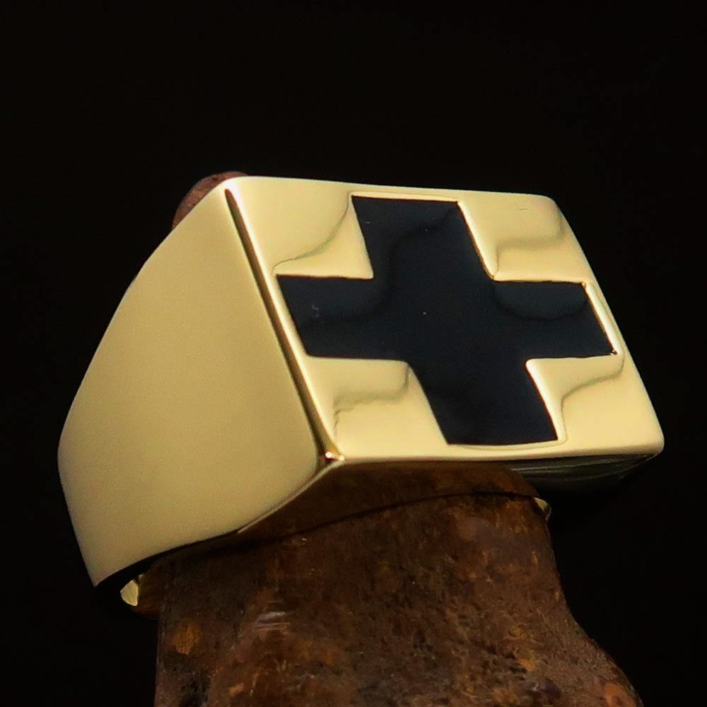 Men's Black Cross Ring made of solid brass with a high polished finish and black enamel inlay, showcasing its elegant design.