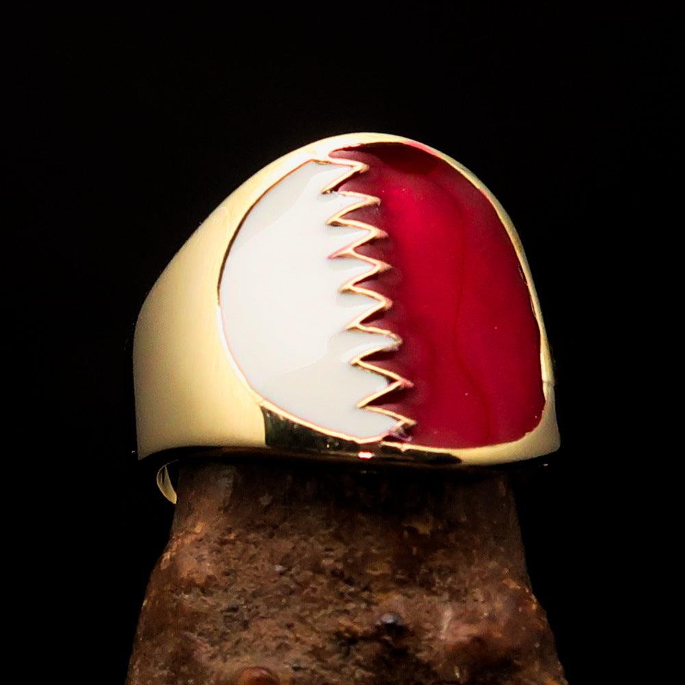 Men's National Flag Ring Bahrain made of solid brass with high polish and enamel detailing, showcasing the vibrant colors of the flag.