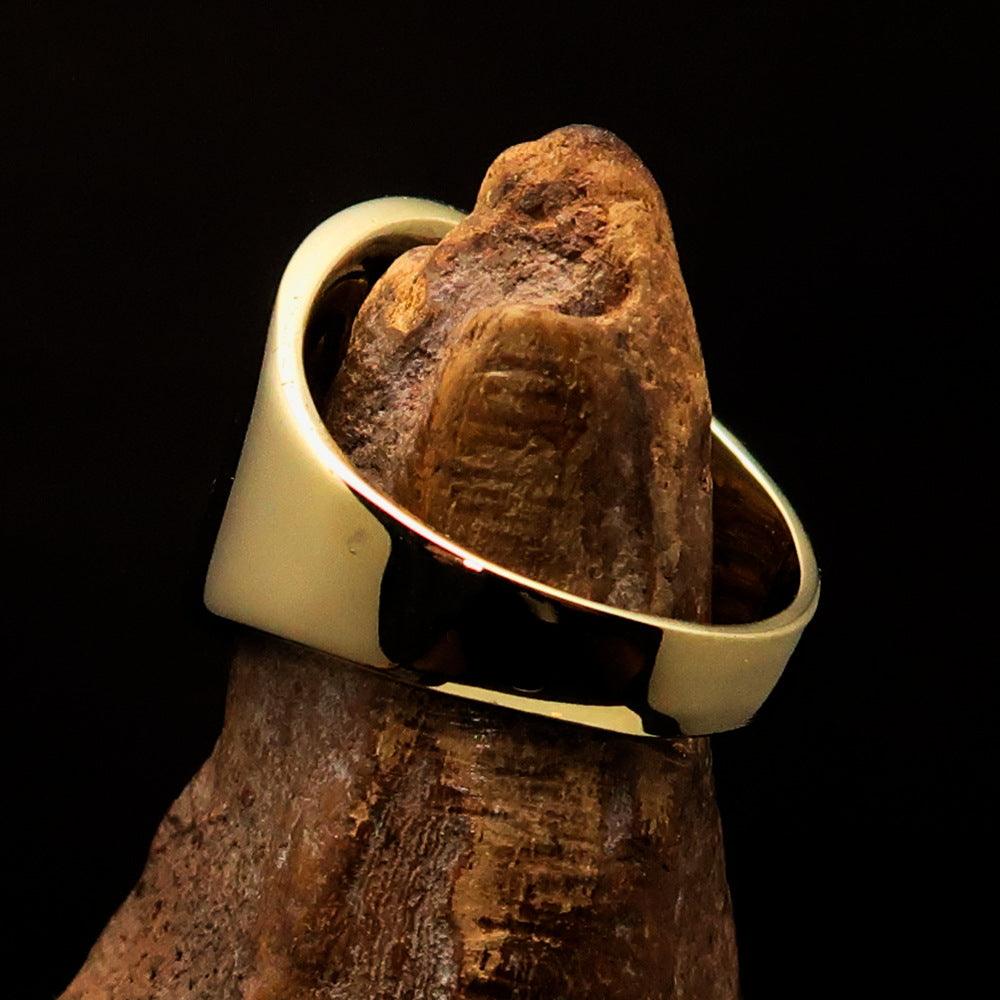 Men's National Flag Ring Bahrain made of solid brass with high polish and enamel detailing, showcasing the vibrant colors of the flag.