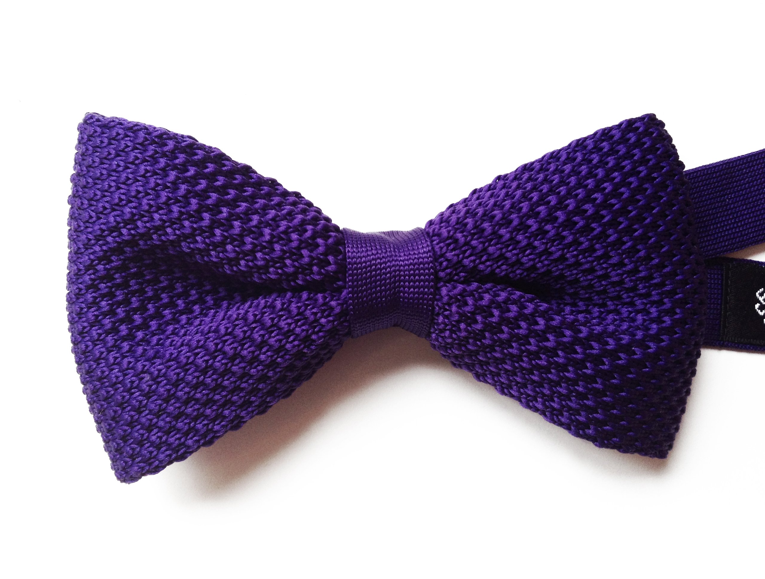 Royal Purple Knit Pre-tied Bow Tie showcasing its unique knitted texture and vibrant color.