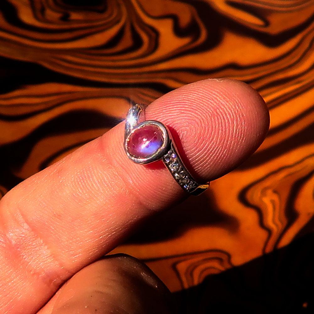 Sterling Silver Solitaire Ring featuring an oval Ceylon Moonstone, polished finish, and hallmark 925.