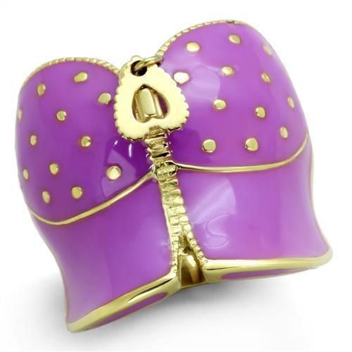 TK1621 IP Gold Stainless Steel Ring featuring amethyst epoxy stone, showcasing its elegant design and luxurious finish.