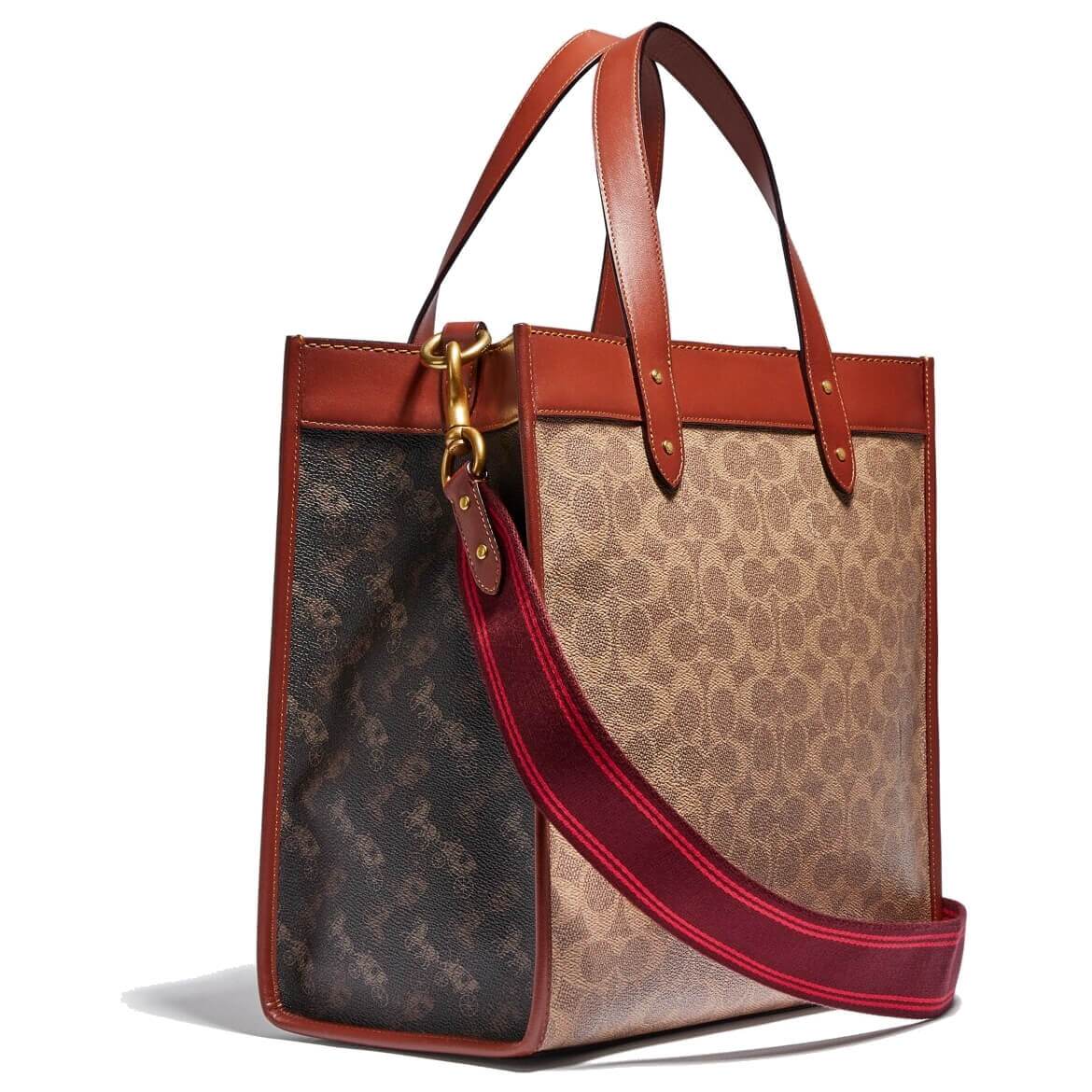 Coach Field Tote in Signature Canvas featuring Horse and Carriage print, showcasing refined leather details and spacious design.