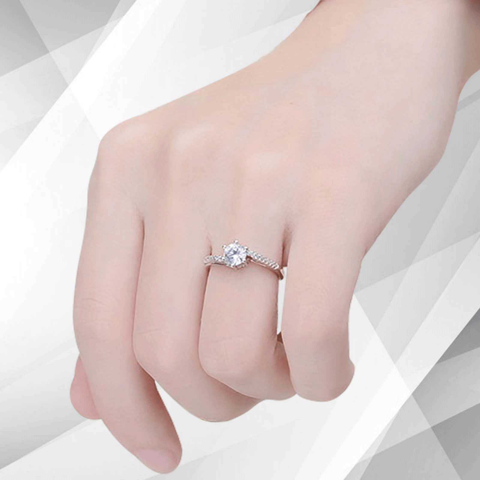 1.80Ct Round-Cut 15 Diamonds Solitaire Engagement Ring in 18K White Gold, showcasing its elegant design and sparkling diamonds.