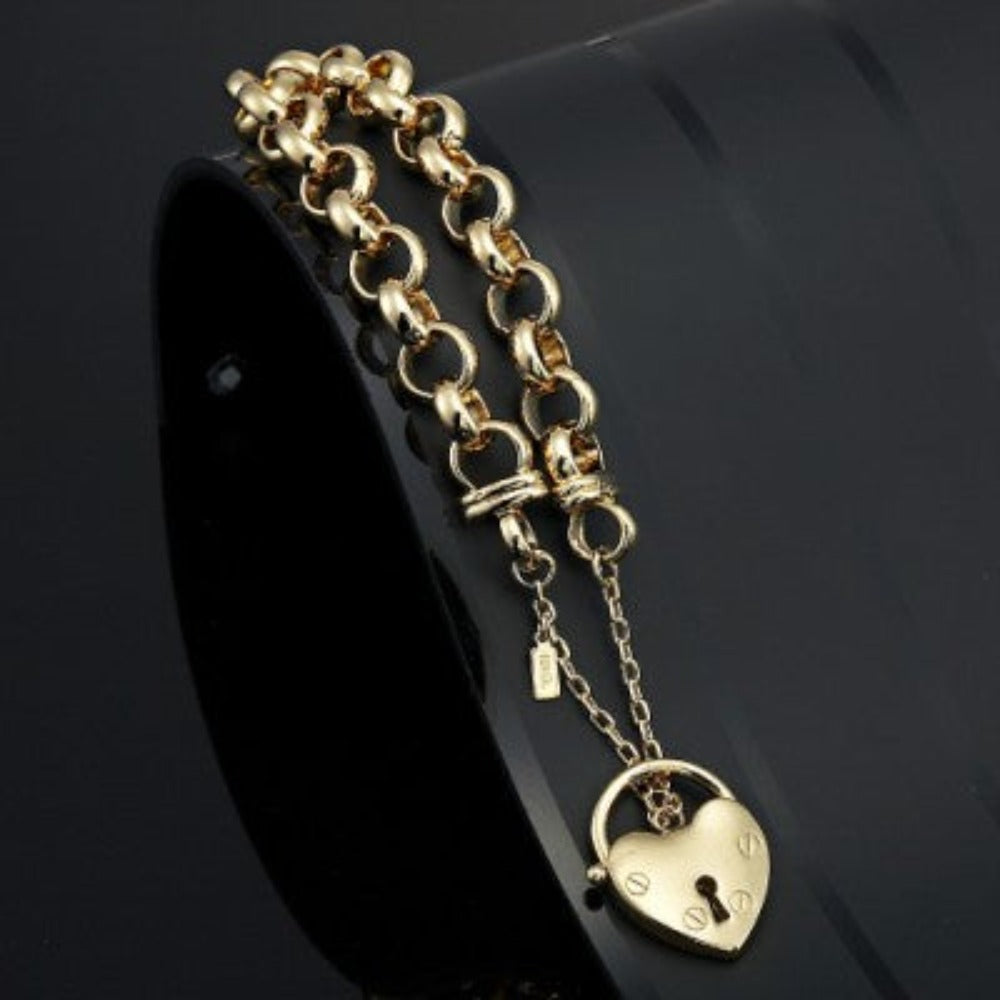 18ct Heavy Yellow Gold Plated 10mm Belcher Chain Bracelet with a plain locket, showcasing its elegant design and quality craftsmanship.