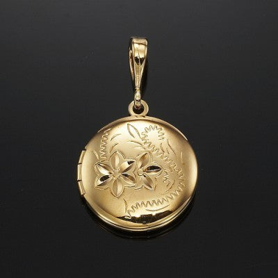 18ct Heavy Yellow Gold Plated Round Locket Pendant, USA made, showcasing its elegant round design and luxurious gold finish.