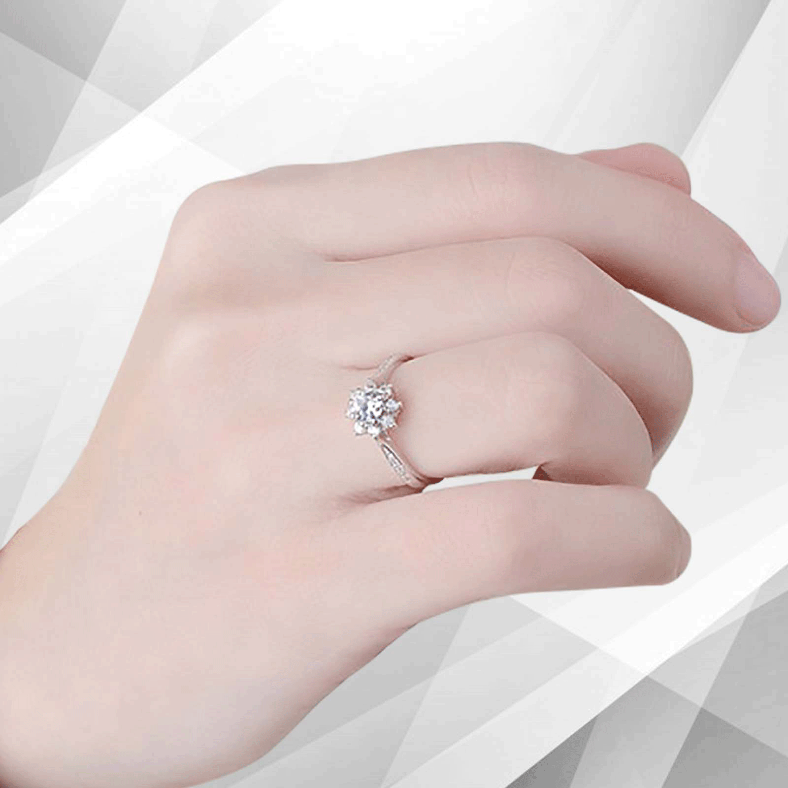 1.8Ct Round-Cut CZ Diamonds Halo Engagement Ring in 14Ct White Gold, showcasing a stunning design with sparkling diamonds.