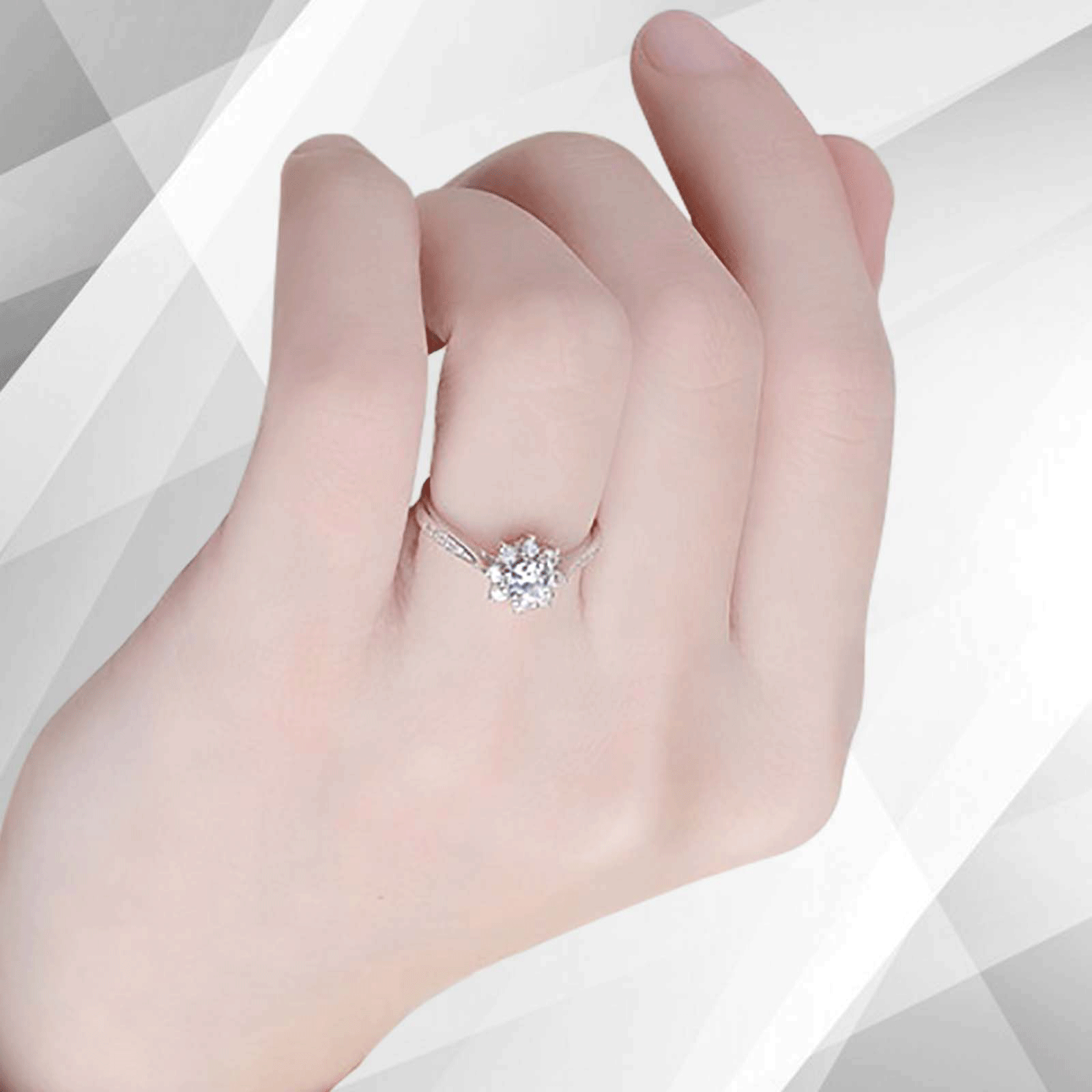 1.8Ct Round-Cut CZ Diamonds Halo Engagement Ring in 14Ct White Gold, showcasing a stunning design with sparkling diamonds.