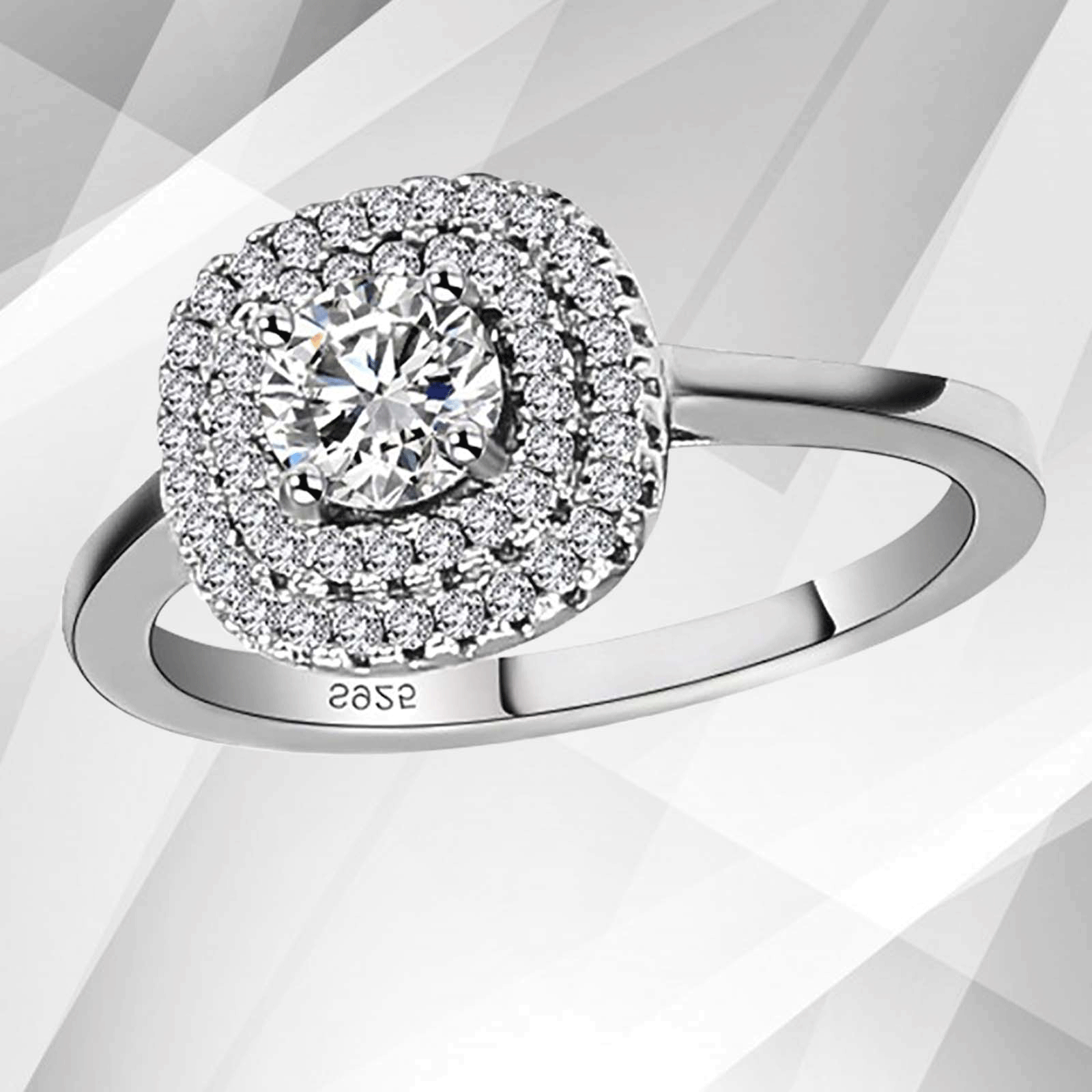 1.8Ct Round-Cut Diamond Cushion Halo Bridal Engagement Ring in 18K white gold, featuring a central diamond surrounded by a halo of smaller stones.