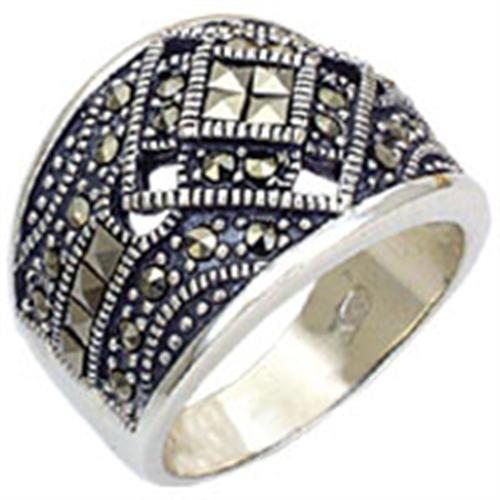 Antique Tone 925 Sterling Silver Ring featuring a semi-precious jade stone, showcasing its elegant design and vintage appeal.