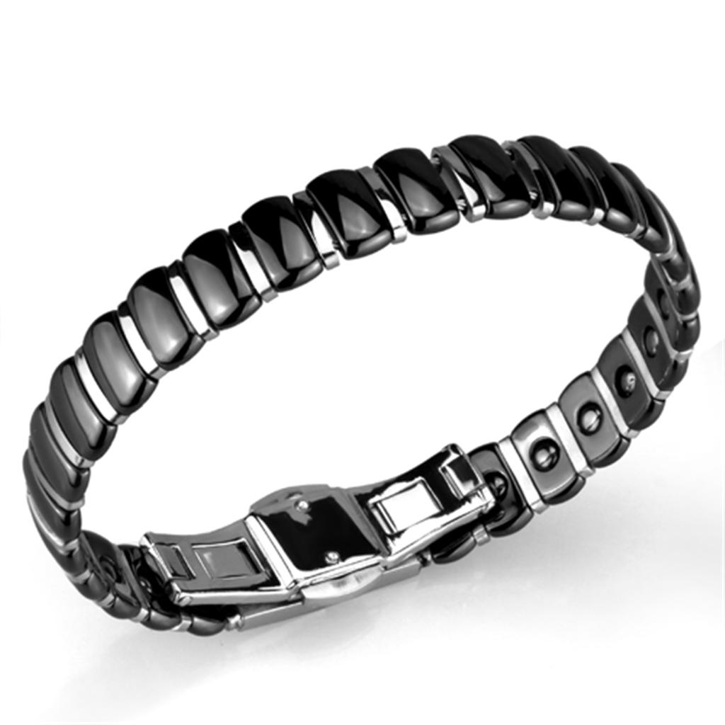 3W995 High Polished Stainless Steel Bracelet featuring a Jet Ceramic Center Stone, showcasing its elegant design and polished finish.