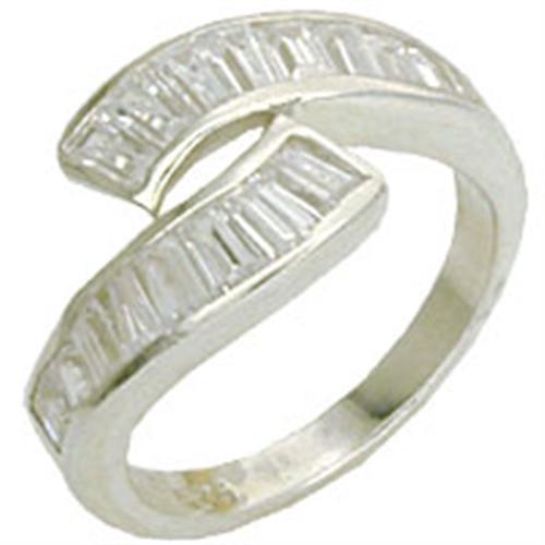 9D522 High-Polished 925 Sterling Silver Ring featuring AAA Grade Clear CZ, showcasing its elegant design and high shine.