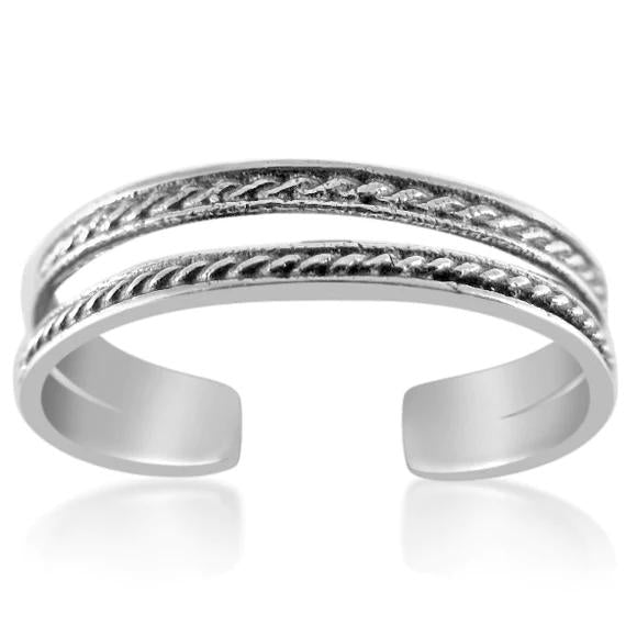 Adjustable Double Rope Sterling Silver Toe Ring showcasing its elegant design and shiny finish.