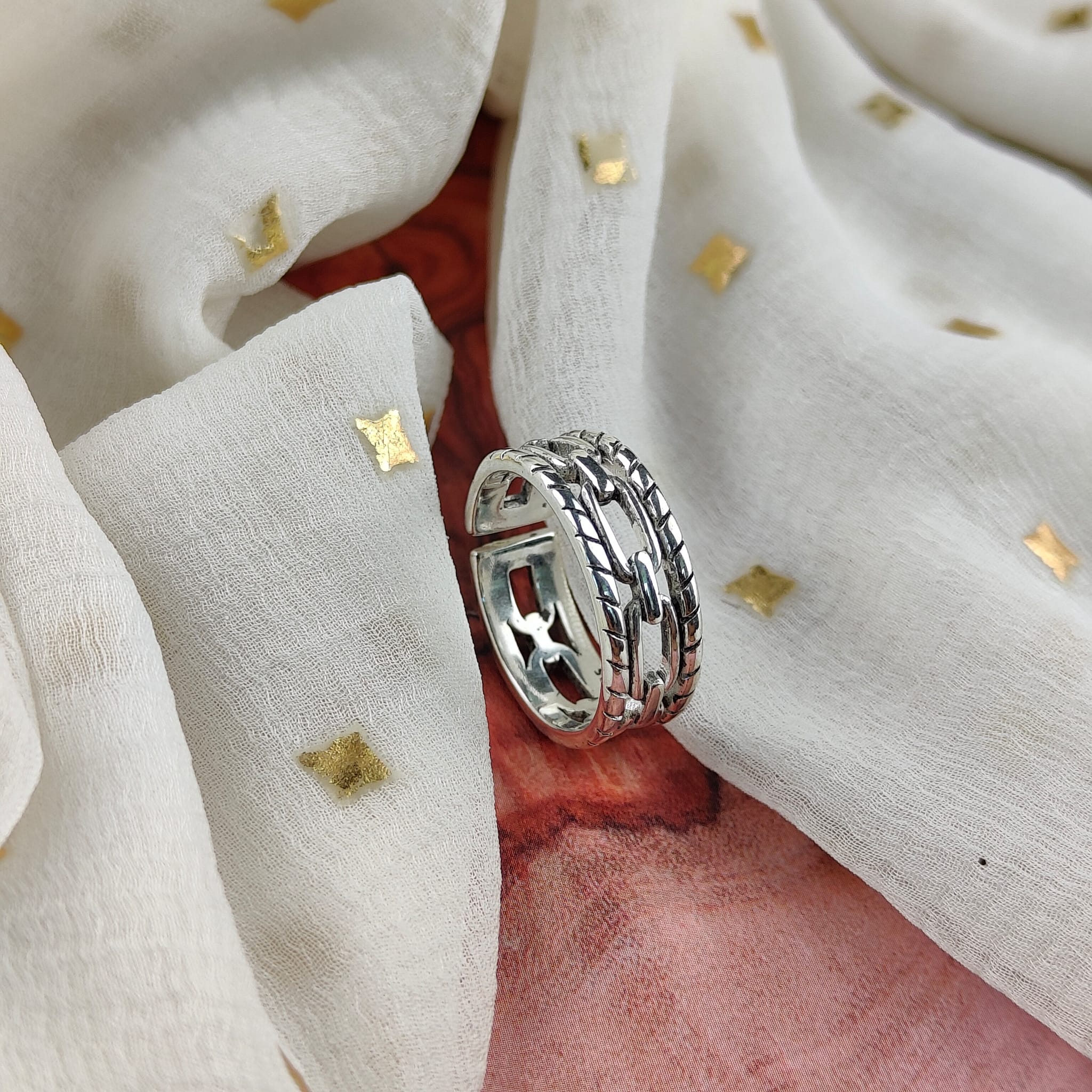 Adjustable Silver Chain Band Thick Unisex Open Statement Ring showcasing its minimalist design and sterling silver finish.