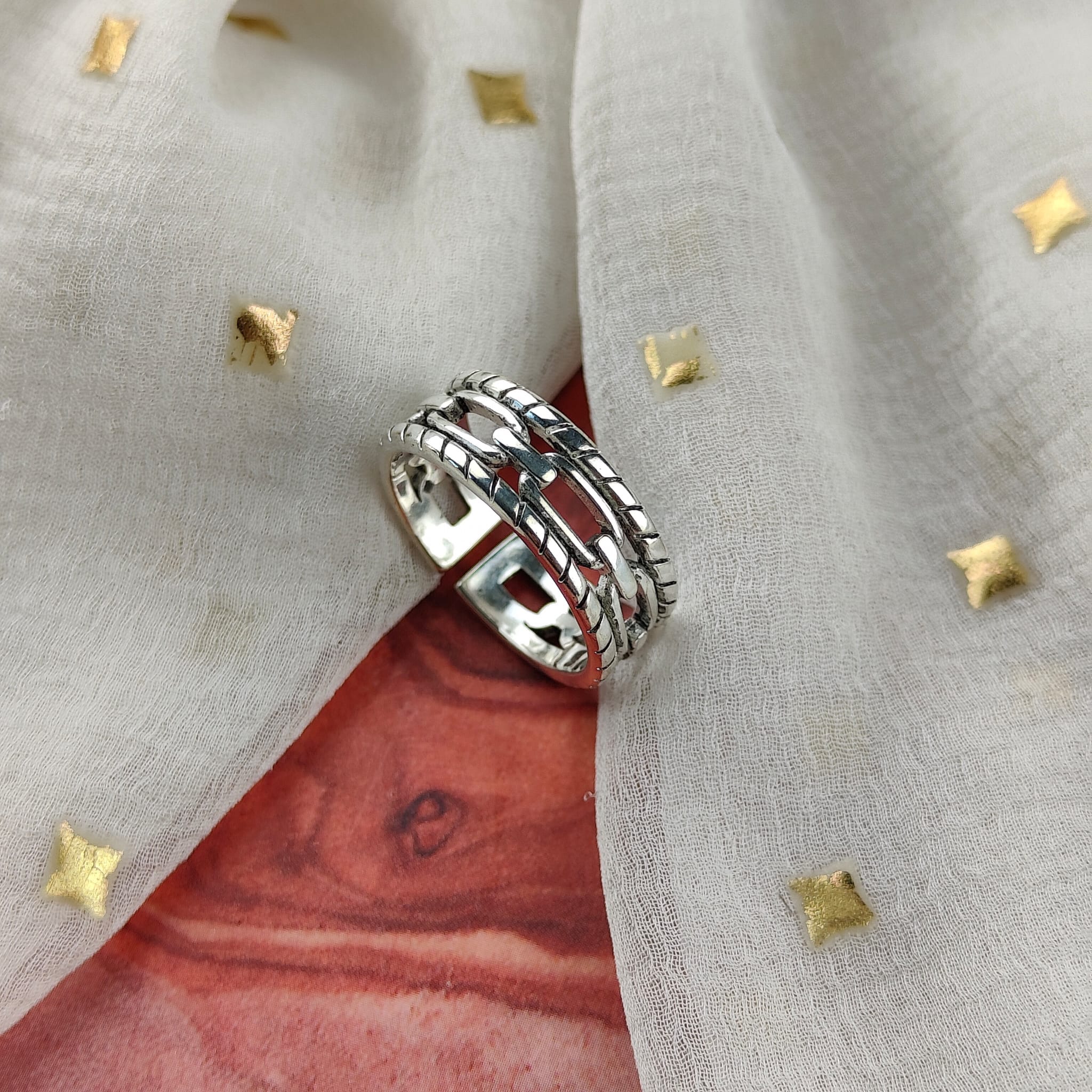 Adjustable Silver Chain Band Thick Unisex Open Statement Ring showcasing its minimalist design and sterling silver finish.