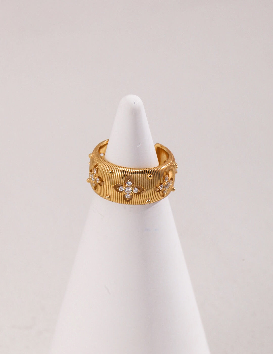 Adjustable Star Thick Band Cross Ring made of sterling silver and gold vermeil, featuring a sparkling zircon design.