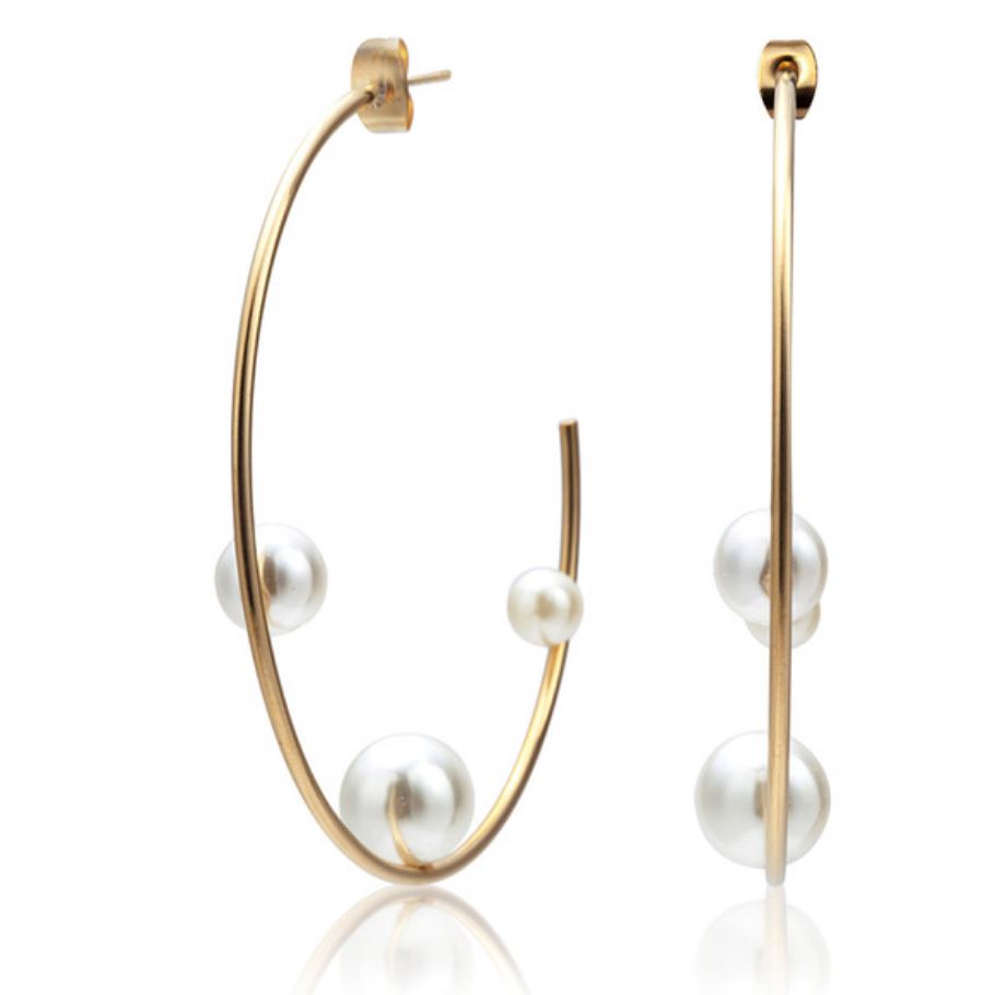 Allie Pearl Hoop earrings featuring 18k gold plating and faux pearls, elegantly designed for a chic look.
