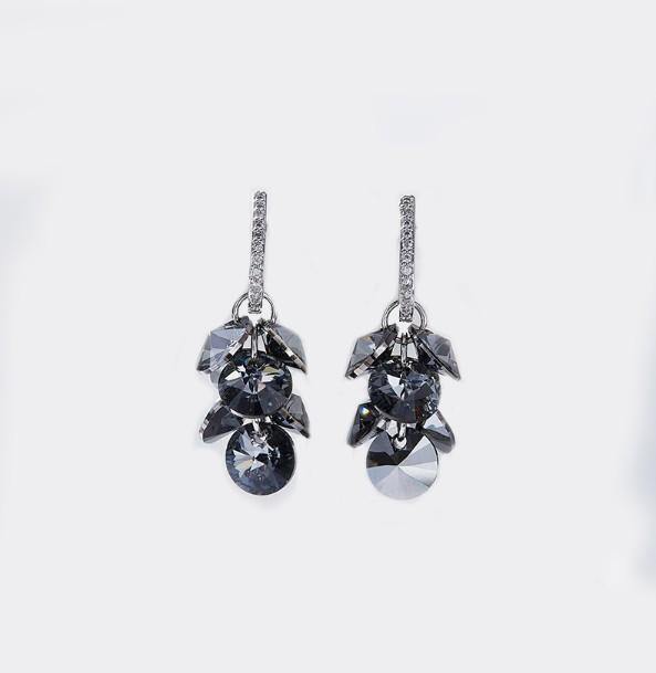 Elegant black dangling cluster grapevine earrings made of 14K white gold plating, featuring circular black stones.