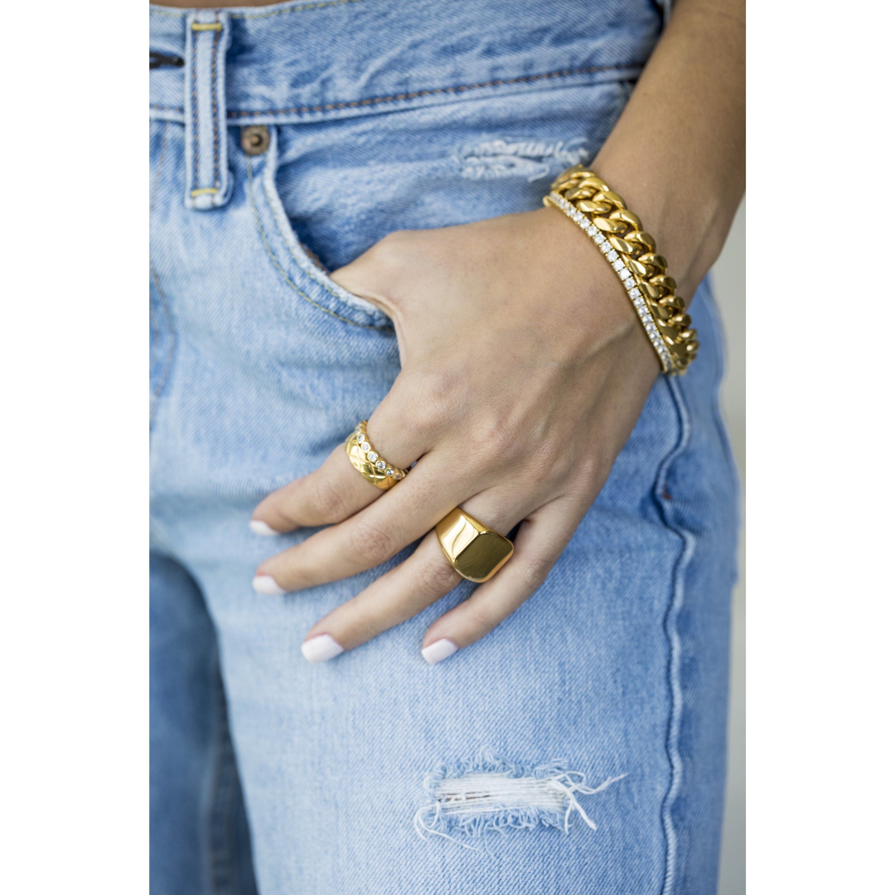 Blaire Chunky Bracelet featuring 18k gold plating on stainless steel with a bold design.