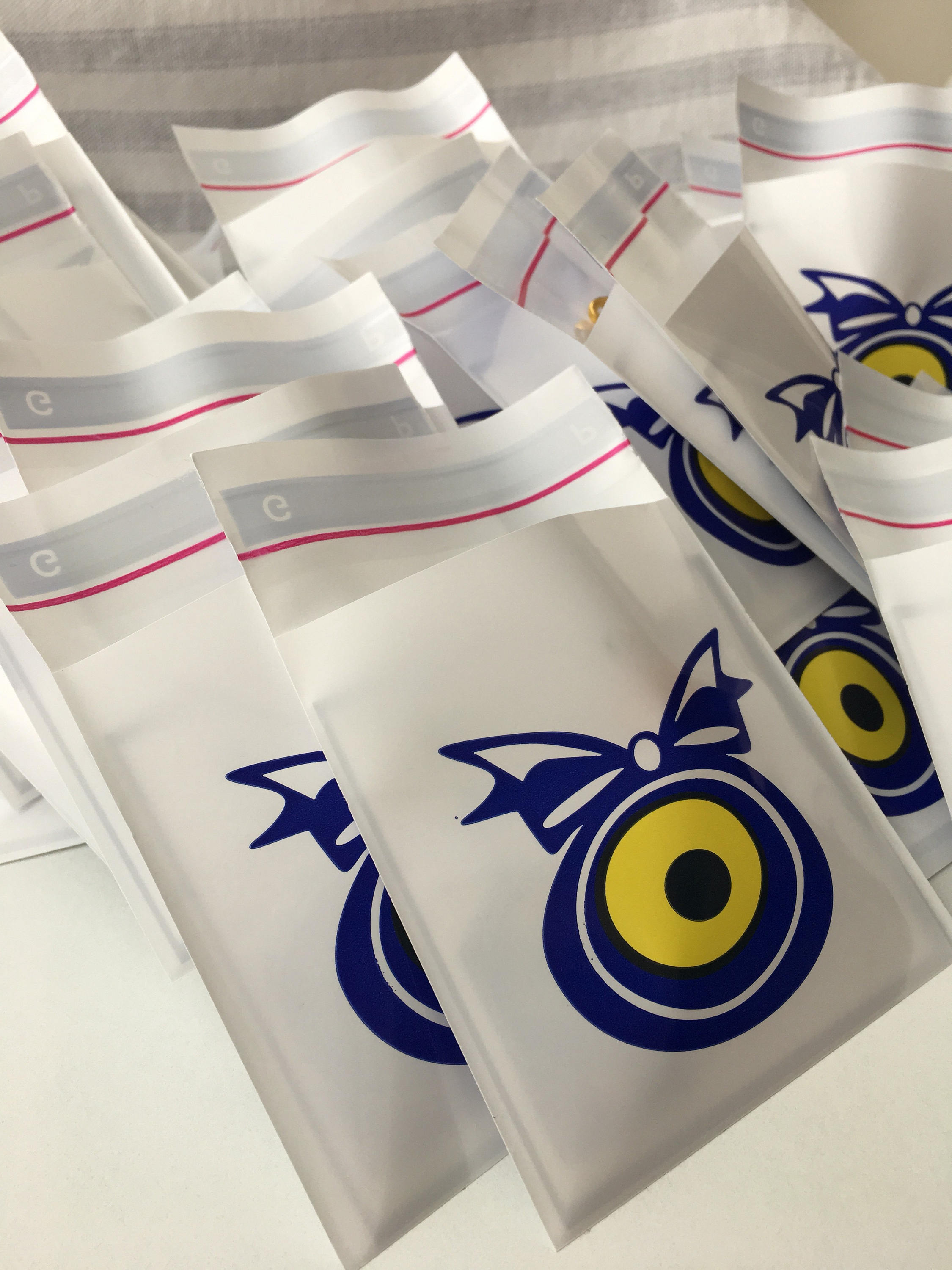 Handmade Blue Evil Eye Bracelet featuring Miyuki beads, symbolizing luck and protection, with a vibrant blue color and evil eye charm.