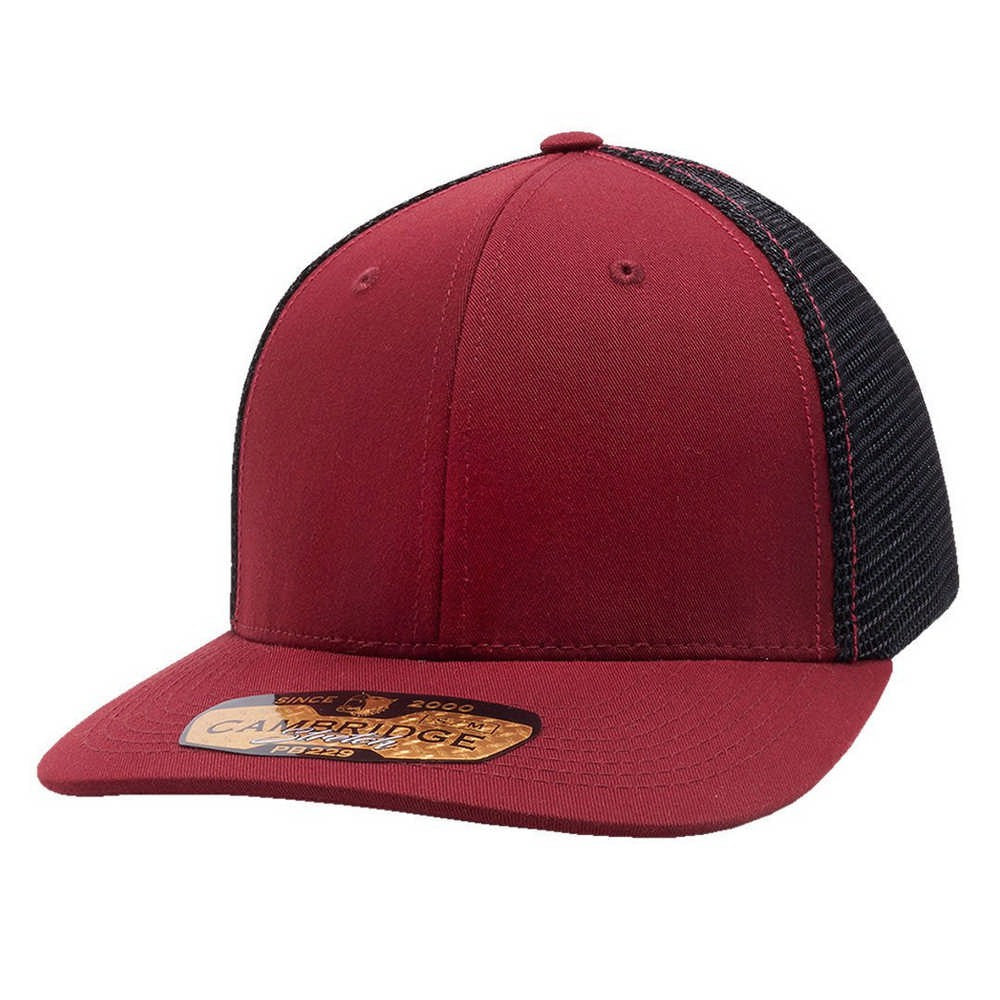 A pack of 6 CAMBRIDGE MESH STRETCH caps in L/XL size, showcasing a classic design with a curved visor and breathable mesh fabric.