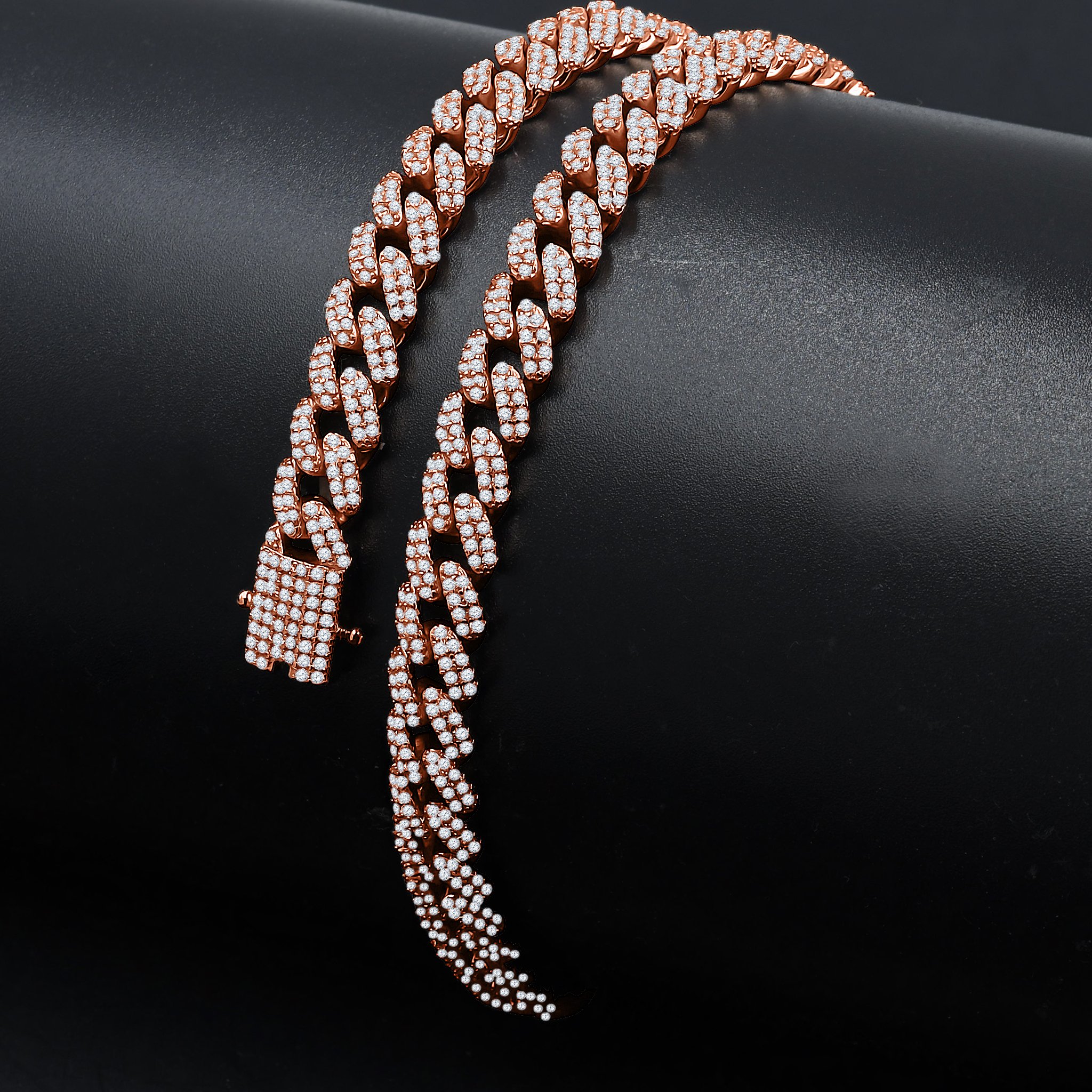 CAMEO 8 MM 925 Silver Cuban Chain featuring hand-set Cubic Zirconia stones, showcasing luxury and sophistication.