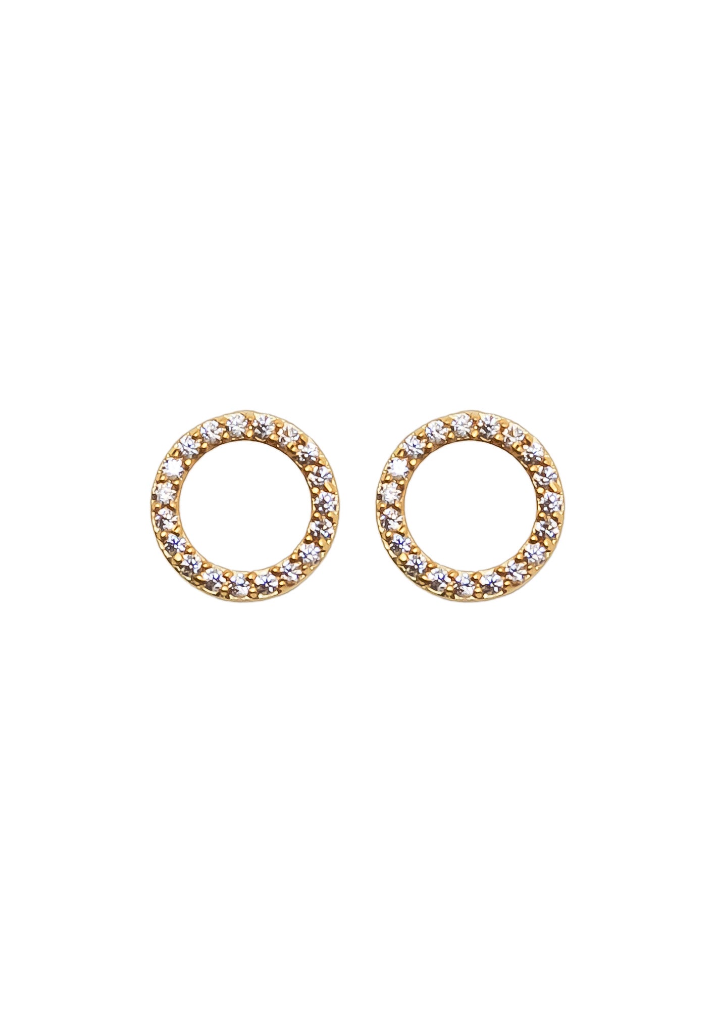 Elegant 18K gold-plated circle earrings adorned with sparkling zirconia stones, designed for pierced ears and hypoallergenic for sensitive skin.