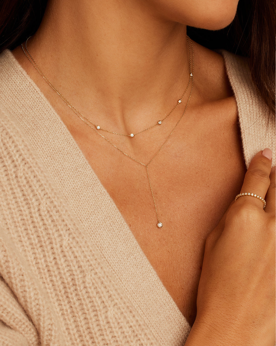 Elegant Classic Diamond Lariat necklace featuring a dazzling diamond centerpiece, showcasing its timeless design and high-quality craftsmanship.