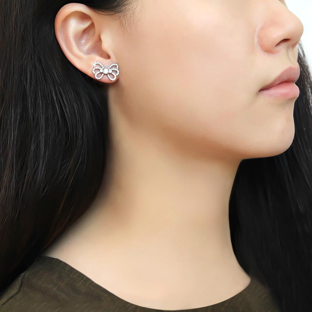 DA067 High Polished Stainless Steel Earrings featuring AAA Grade Clear CZ center stone, showcasing a sleek and elegant design.