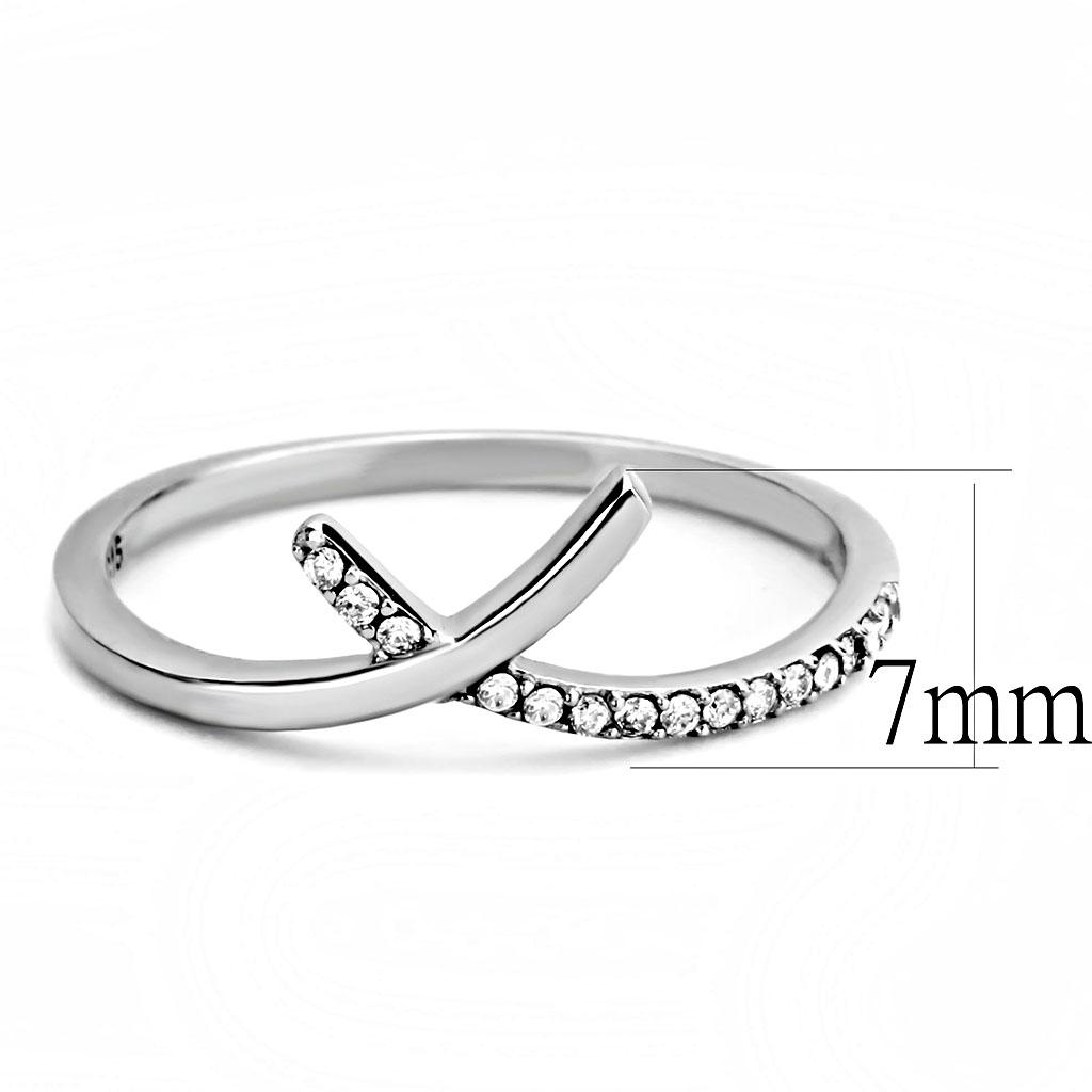 DA154 High Polished Stainless Steel Ring featuring a clear AAA Grade CZ center stone, showcasing a brilliant shine and elegant design.