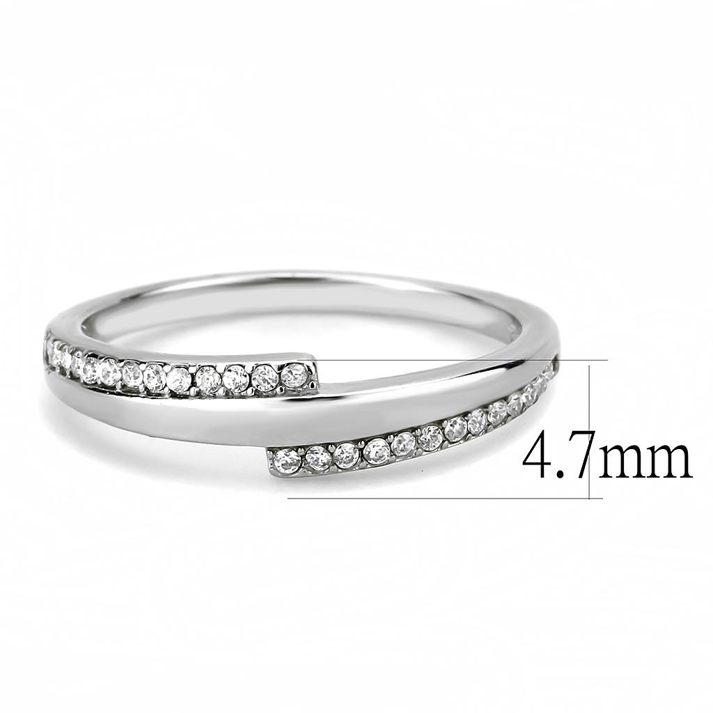 DA234 High Polished Stainless Steel Ring featuring a clear AAA Grade CZ stone, showcasing its elegant design and shiny finish.