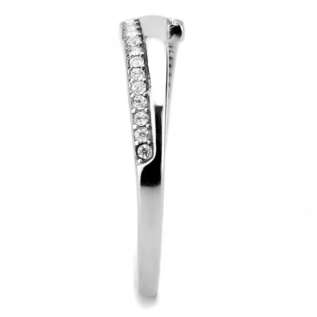 DA234 High Polished Stainless Steel Ring featuring a clear AAA Grade CZ stone, showcasing its elegant design and shiny finish.