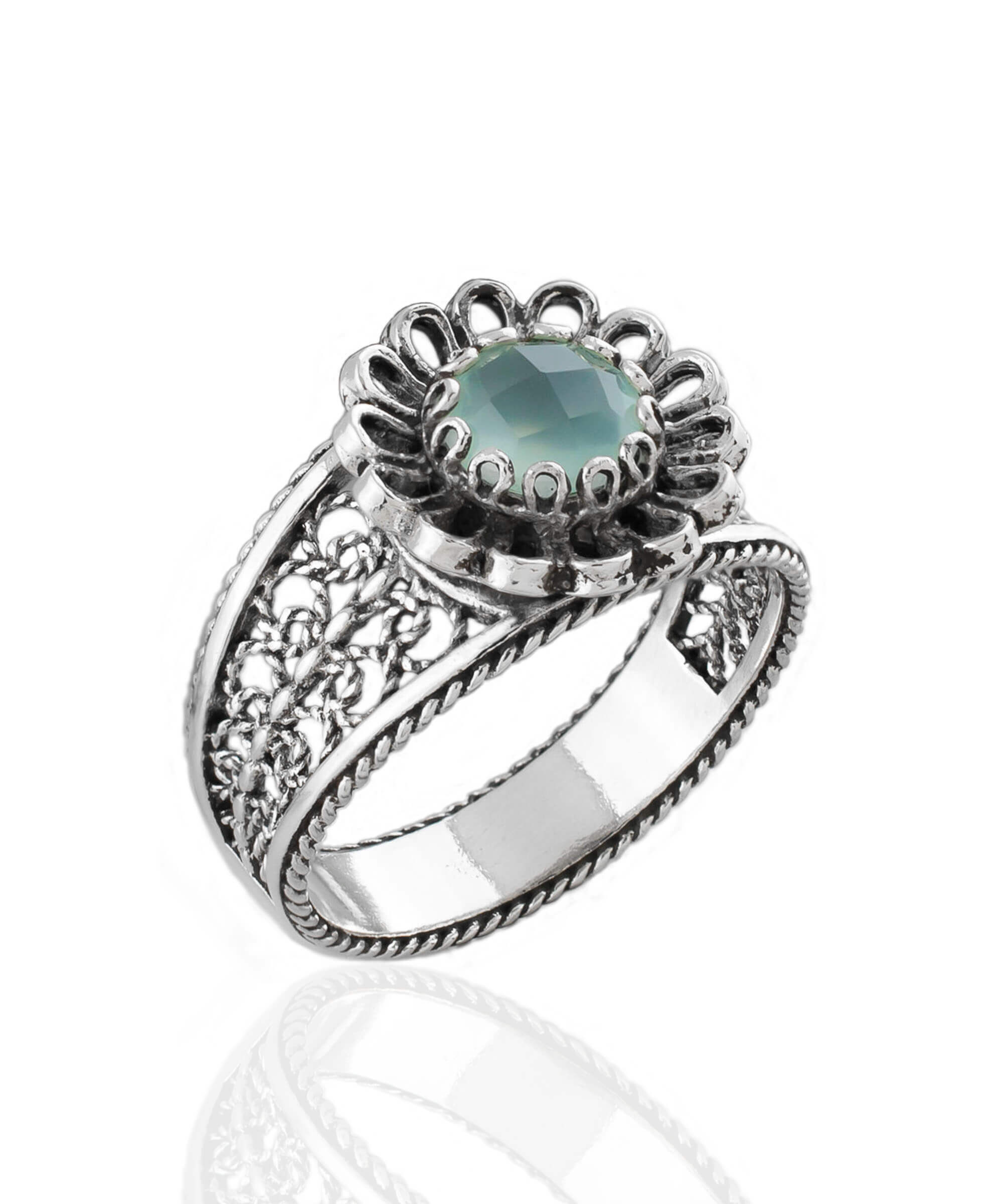 Daisy Figured Aqua Chalcedony Gemstone Filigree Art Women Silver Ring featuring intricate filigree design and a round faceted aqua chalcedony gemstone.