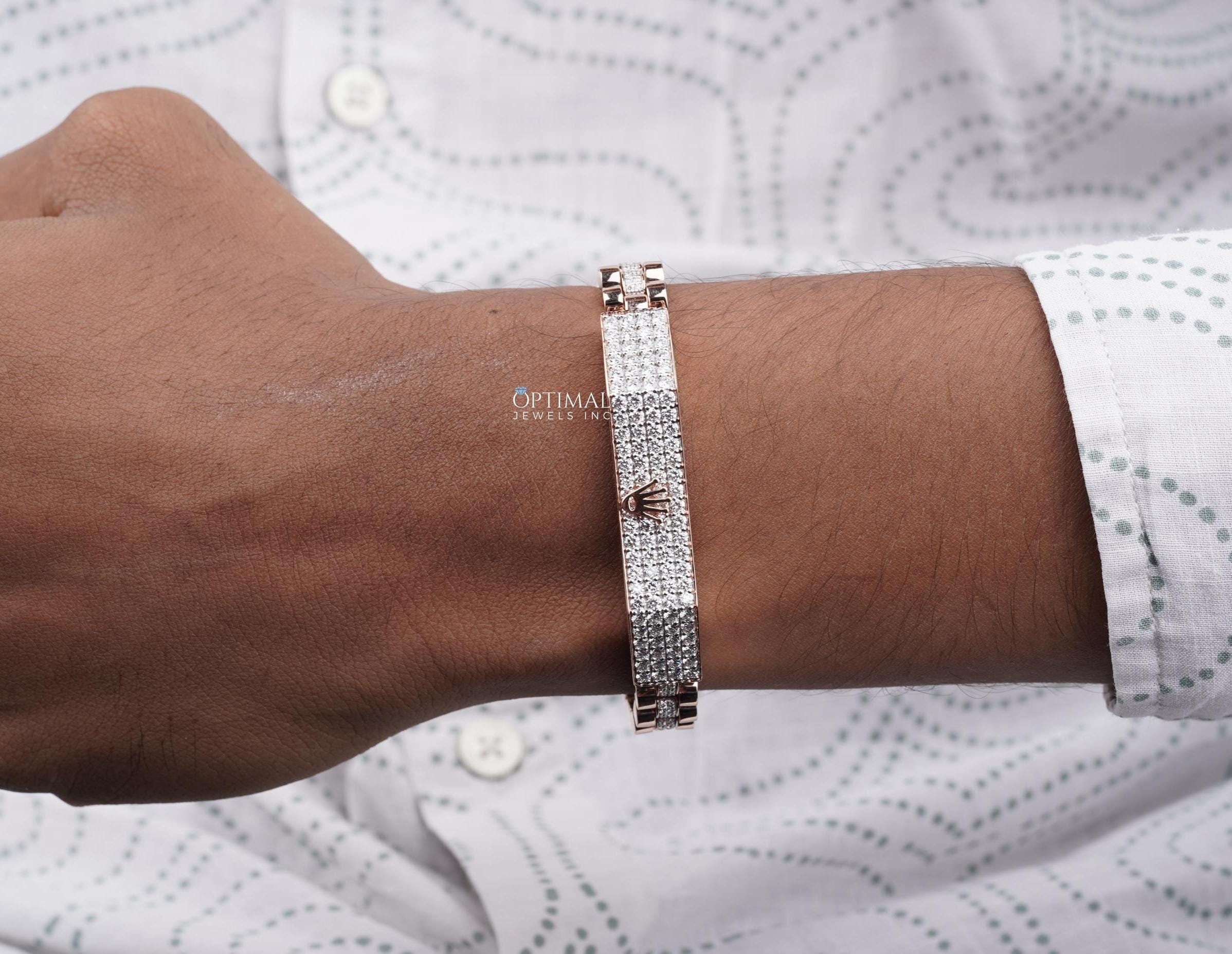 Elegant rose gold Cuban link bracelet with 4.05 CT lab-grown pave diamonds, showcasing luxury and craftsmanship.