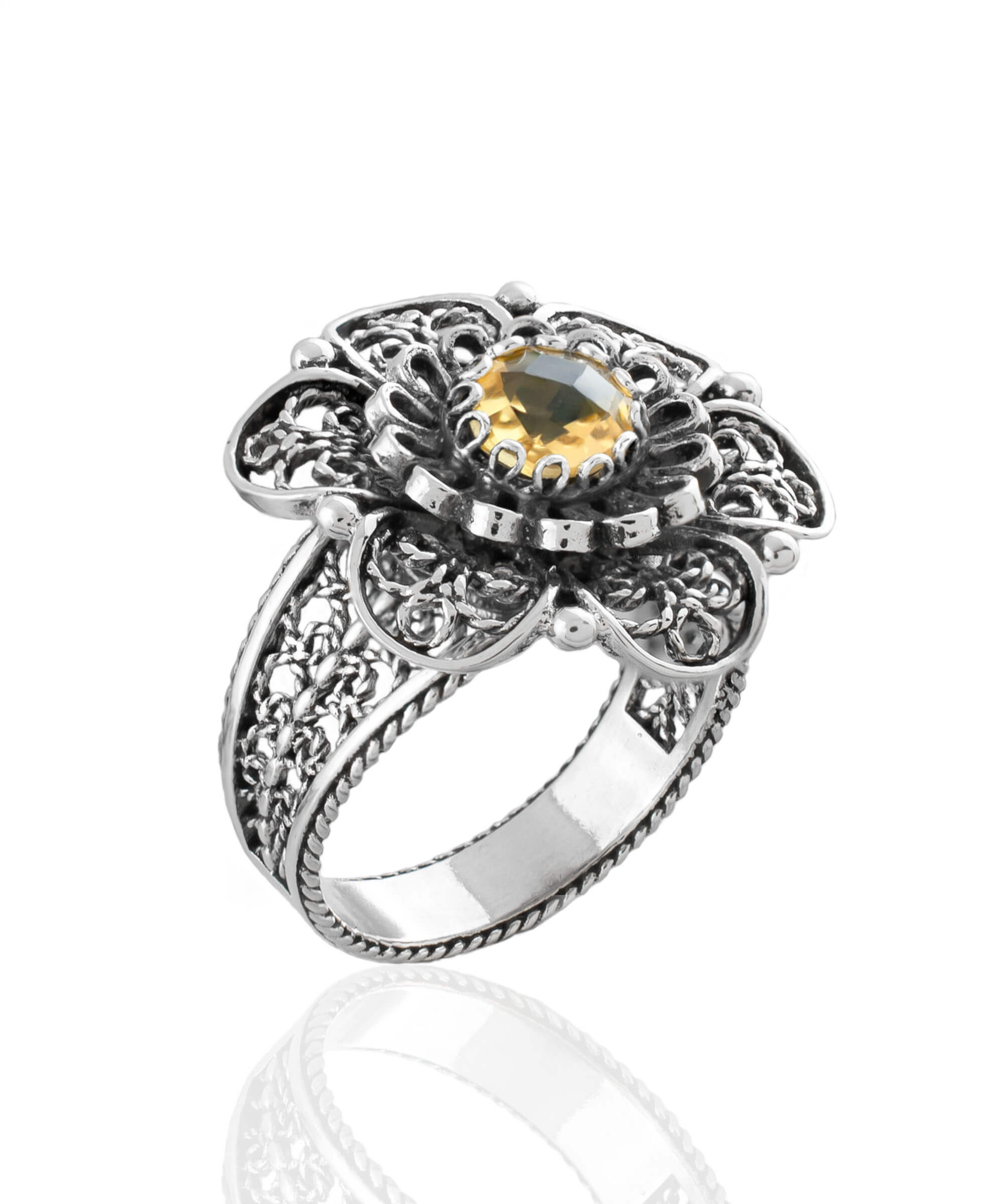 Elegant Filigree Art Citrine Gemstone Silver Ring featuring a lace daisy flower design and a vibrant yellow citrine stone.