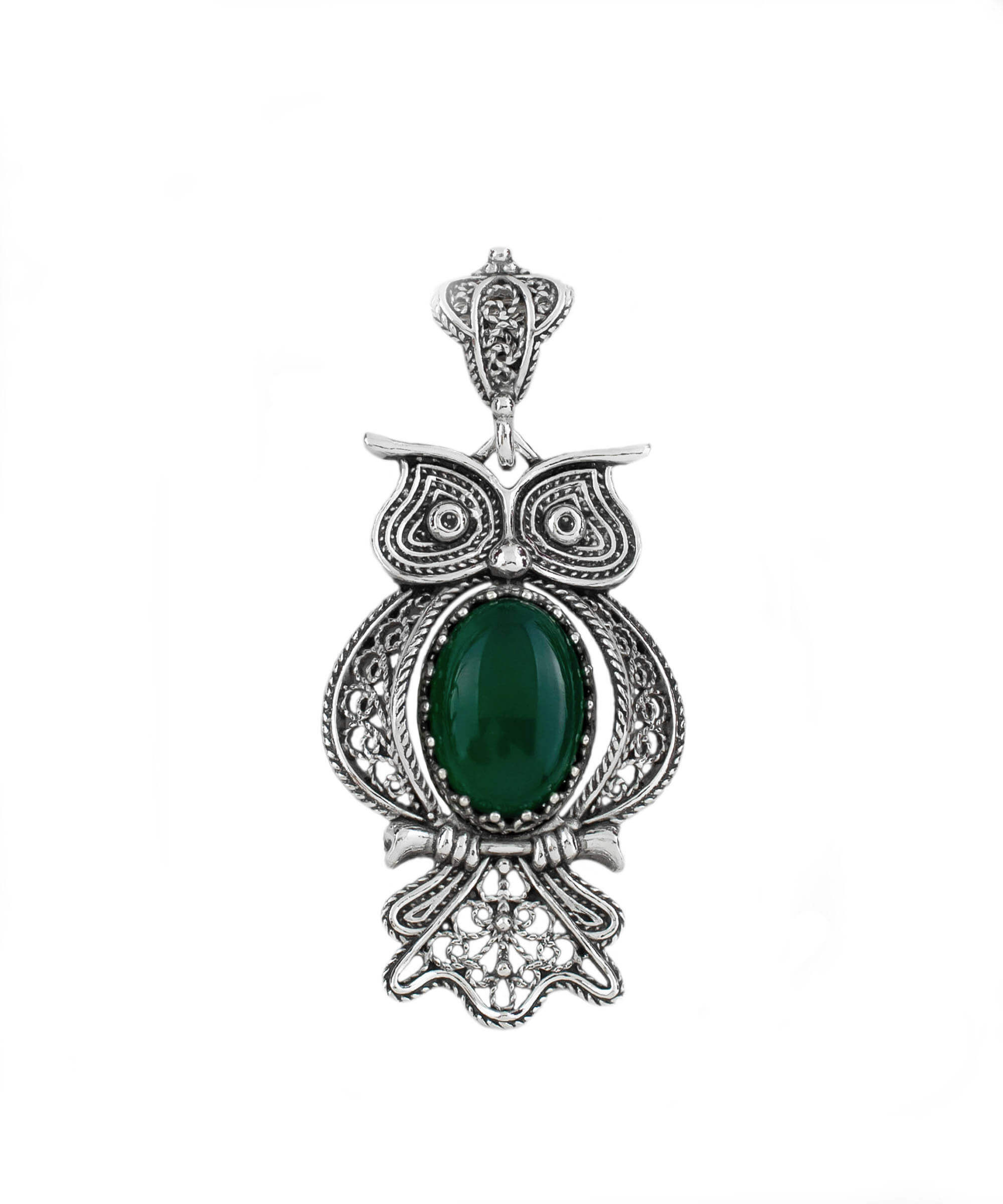 Elegant 925 Sterling Silver owl pendant with Green Agate gemstone, showcasing intricate filigree art design.