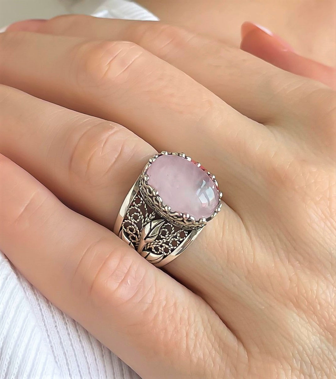 Elegant Filigree Art Rose Quartz Gemstone Tulip Ring in 925 Sterling Silver, showcasing intricate details and a beautiful pink gemstone.