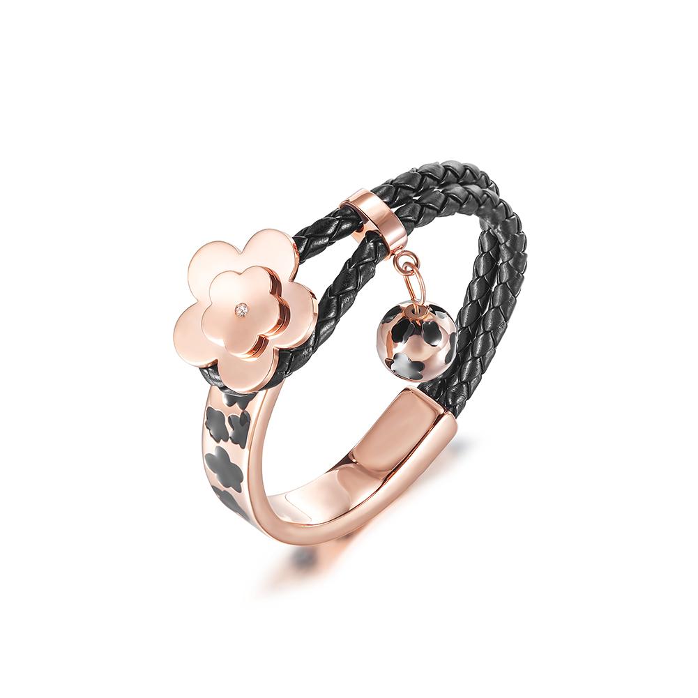 Elegant Flower Bud Wheat Chain Bar Bracelet made of stainless steel with gold plating, showcasing a modern design suitable for everyday wear.