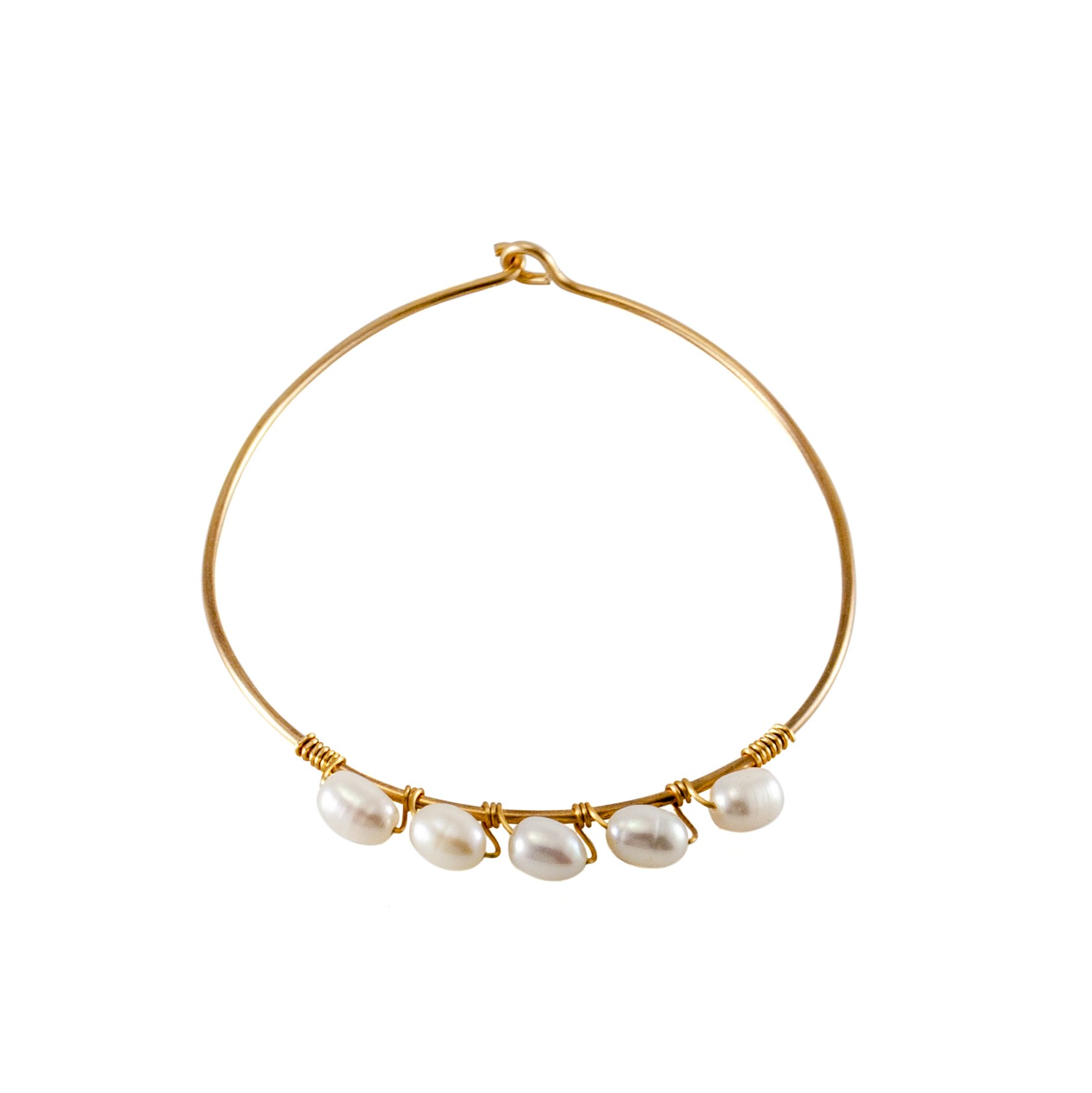 Elegant Freshwater Rice Pearl Wrapped Gold Bangle featuring five ivory pearls on a gold brass band, perfect for chic styling.