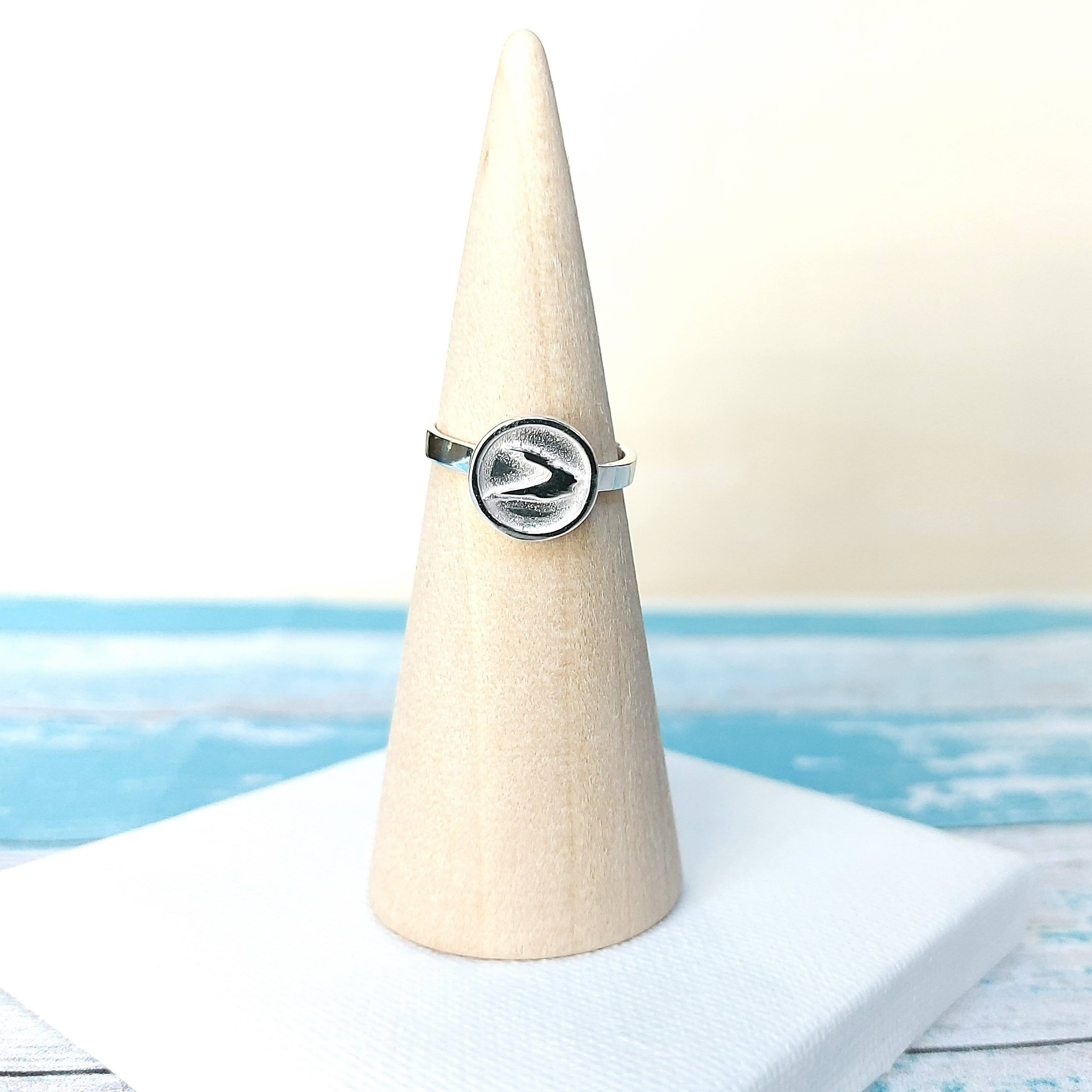 Savary Island Ring in 925 sterling silver showcasing intricate bird's eye view design.