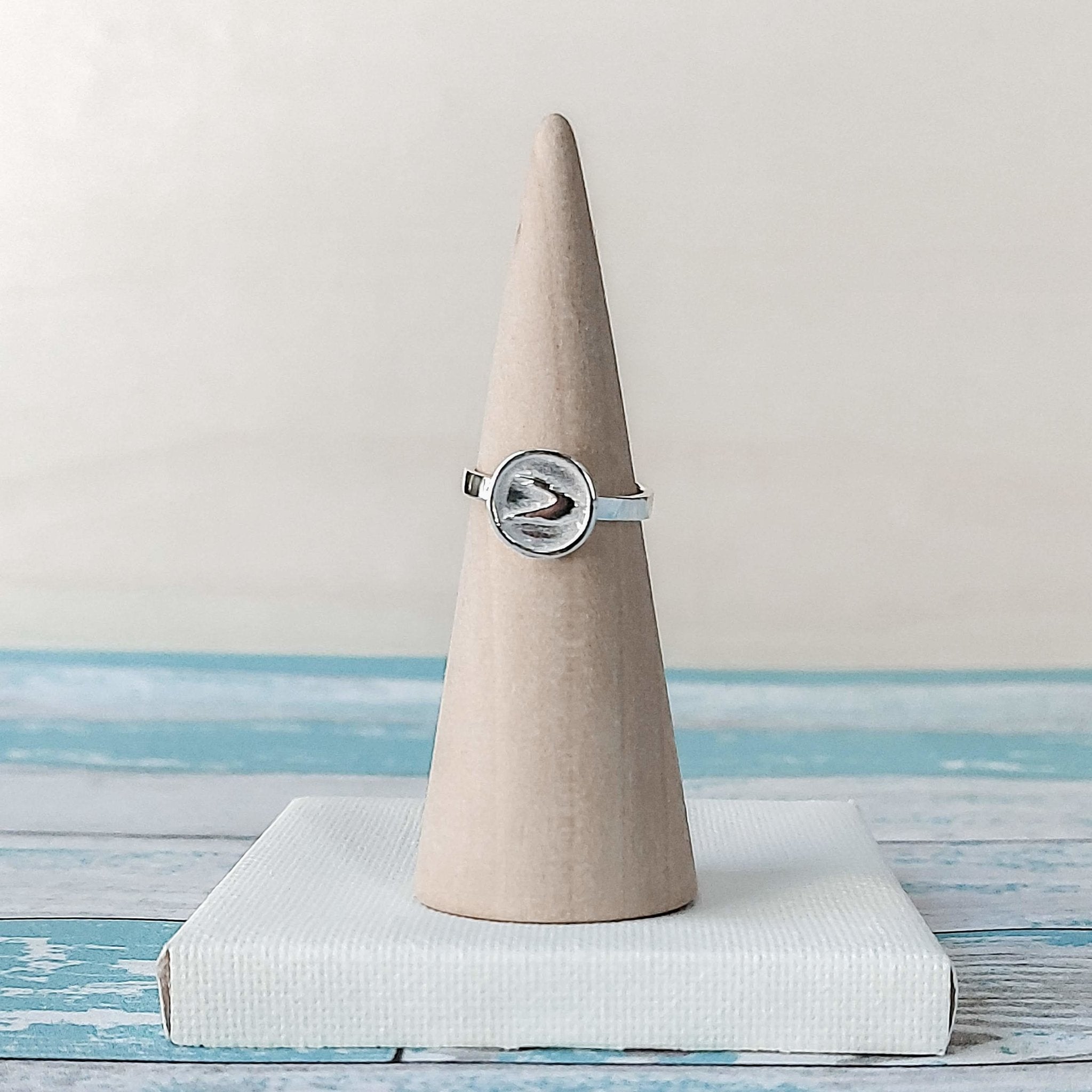 Savary Island Ring in 925 sterling silver showcasing intricate bird's eye view design.