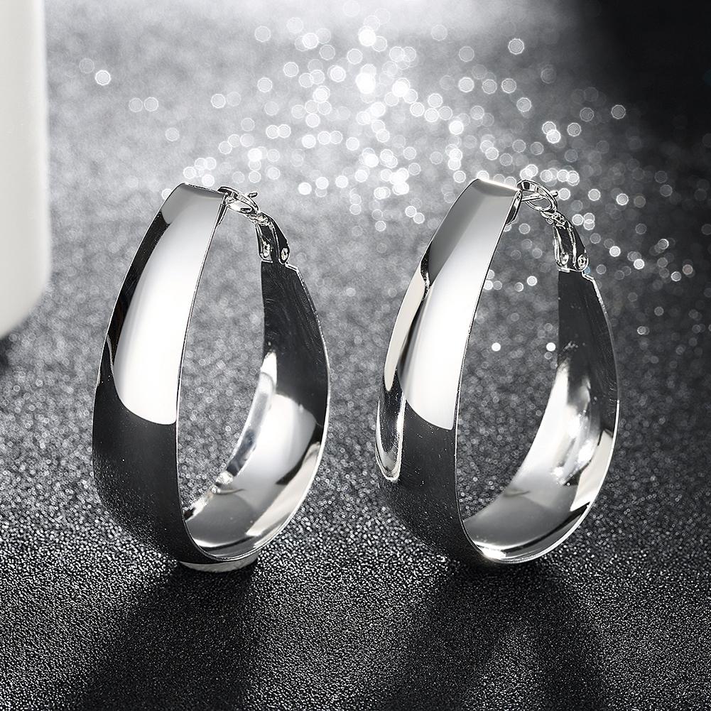 Large Cut Hoop Earring in 18K White Gold Plated, showcasing elegant design and hypoallergenic features.