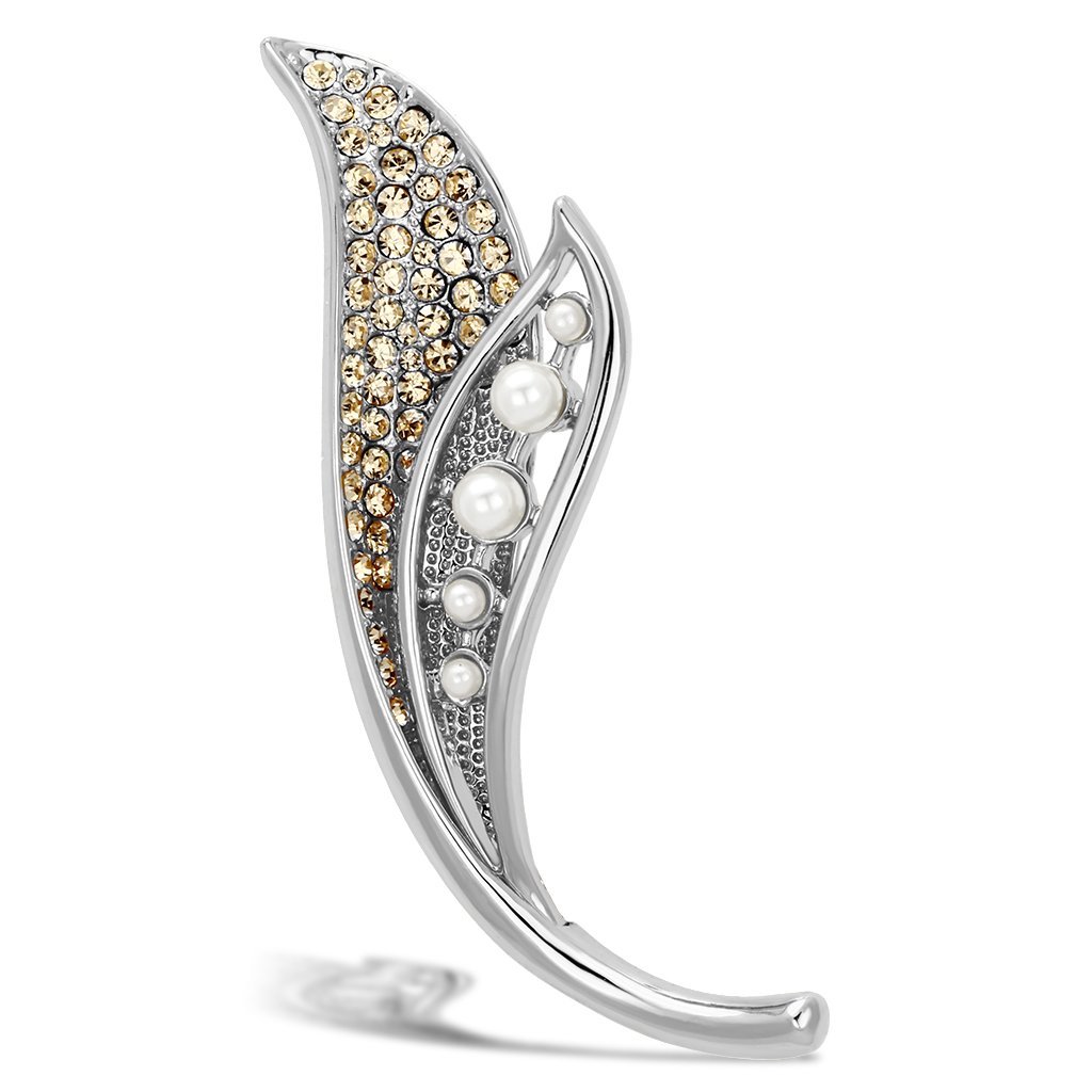 Flash Rose Gold White Metal Brooch featuring a synthetic pearl, showcasing elegant design and luxurious finish.